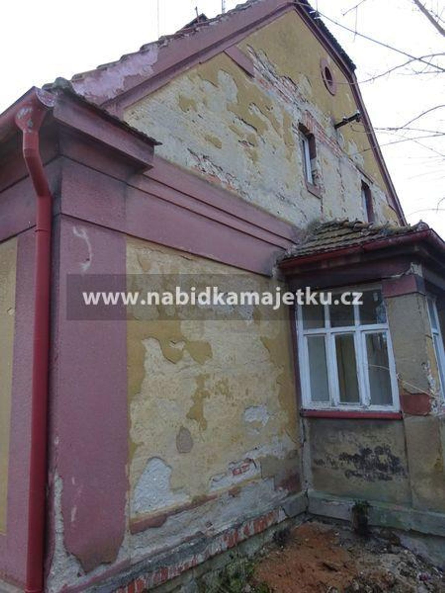 Prodej majetku Rodinný dům s garáží a pozemkem, Plzeň (15) - Nabídka majetku státu (79/115)