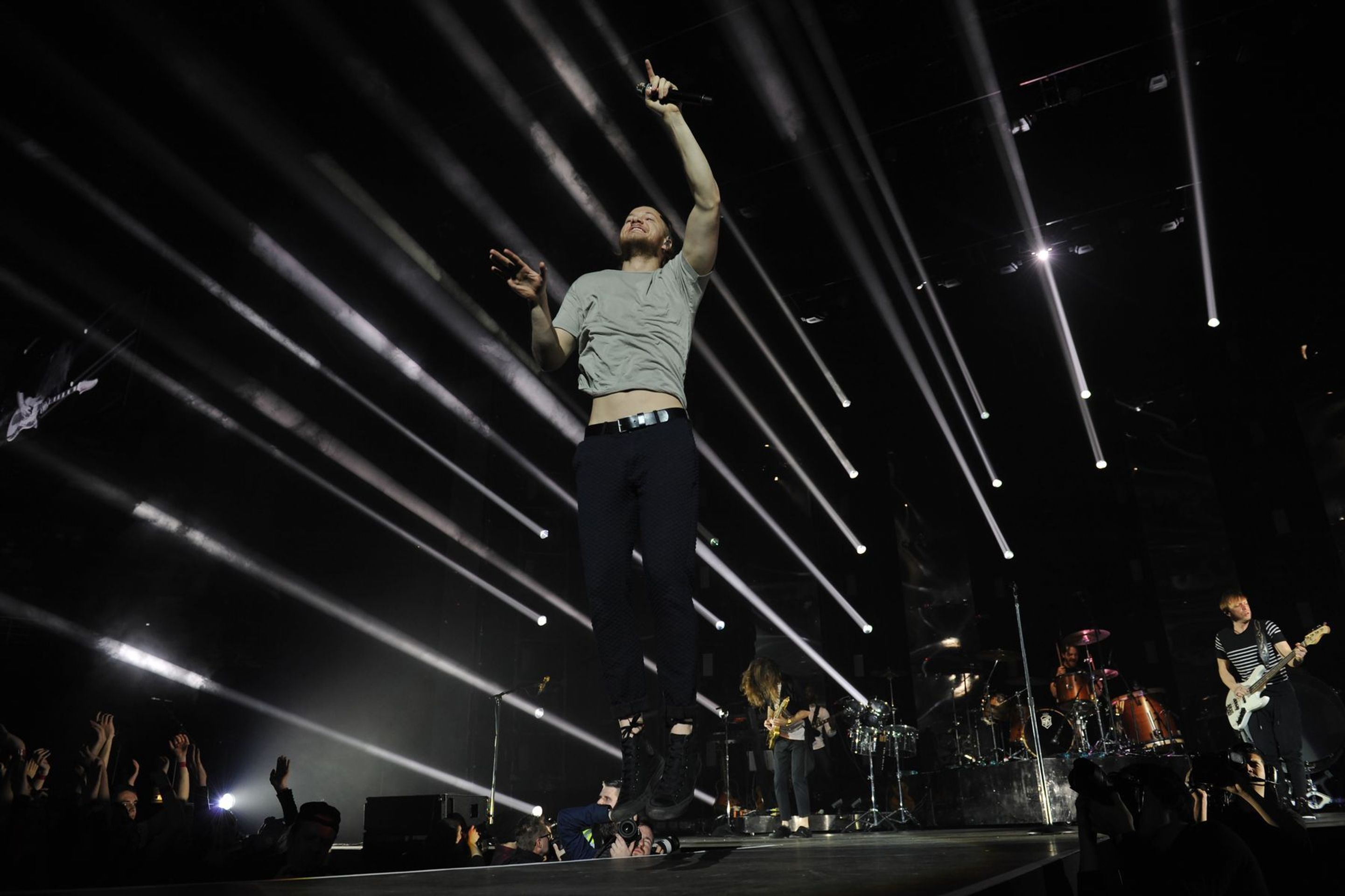 Imagine Dragons v pražské O2 areně - 9 - GALERIE: Imagine Dragons v pražské O2 areně (3/8)