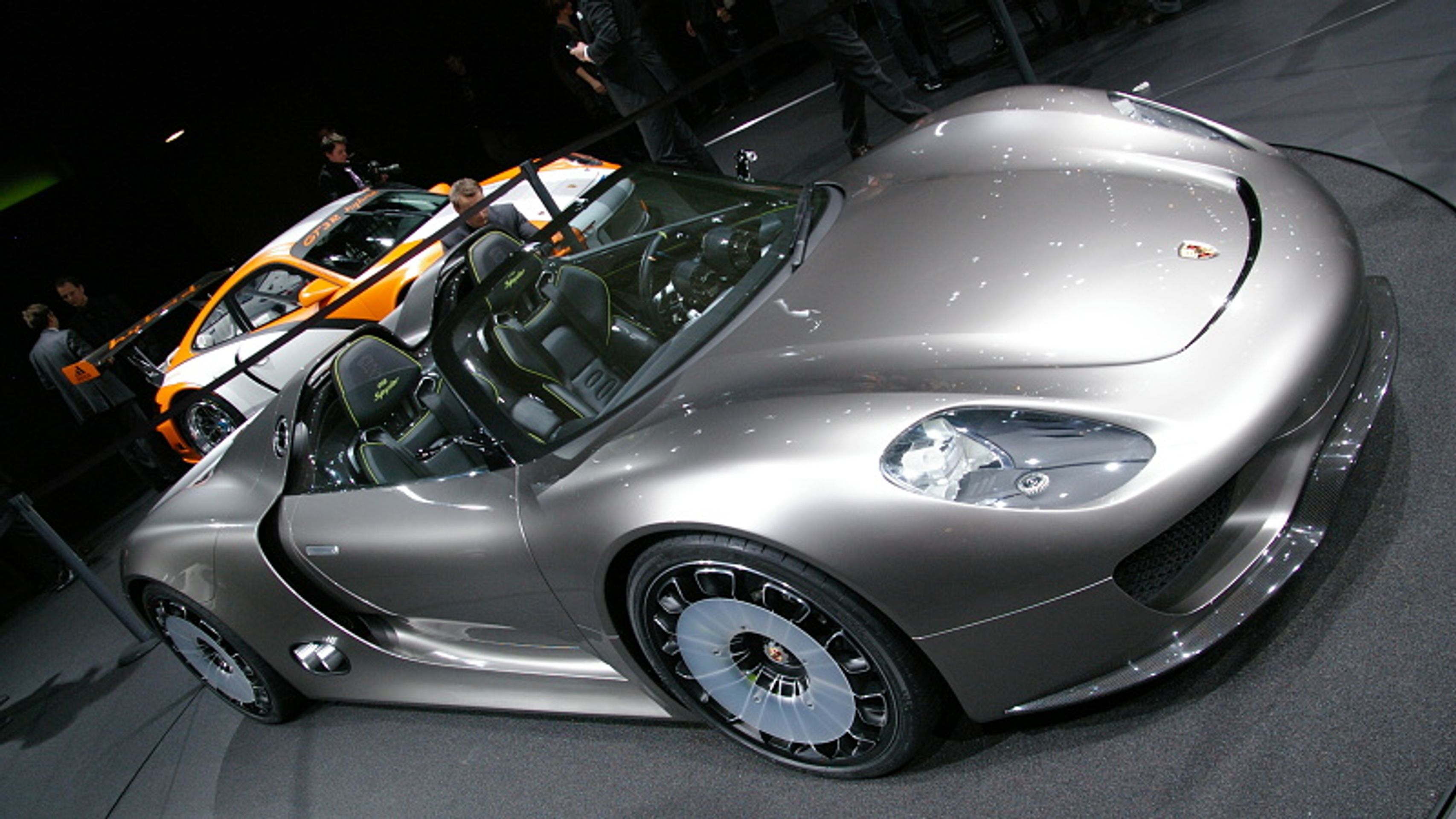 Porsche 918-7 - GALERIE Porsche 918 (4/7)