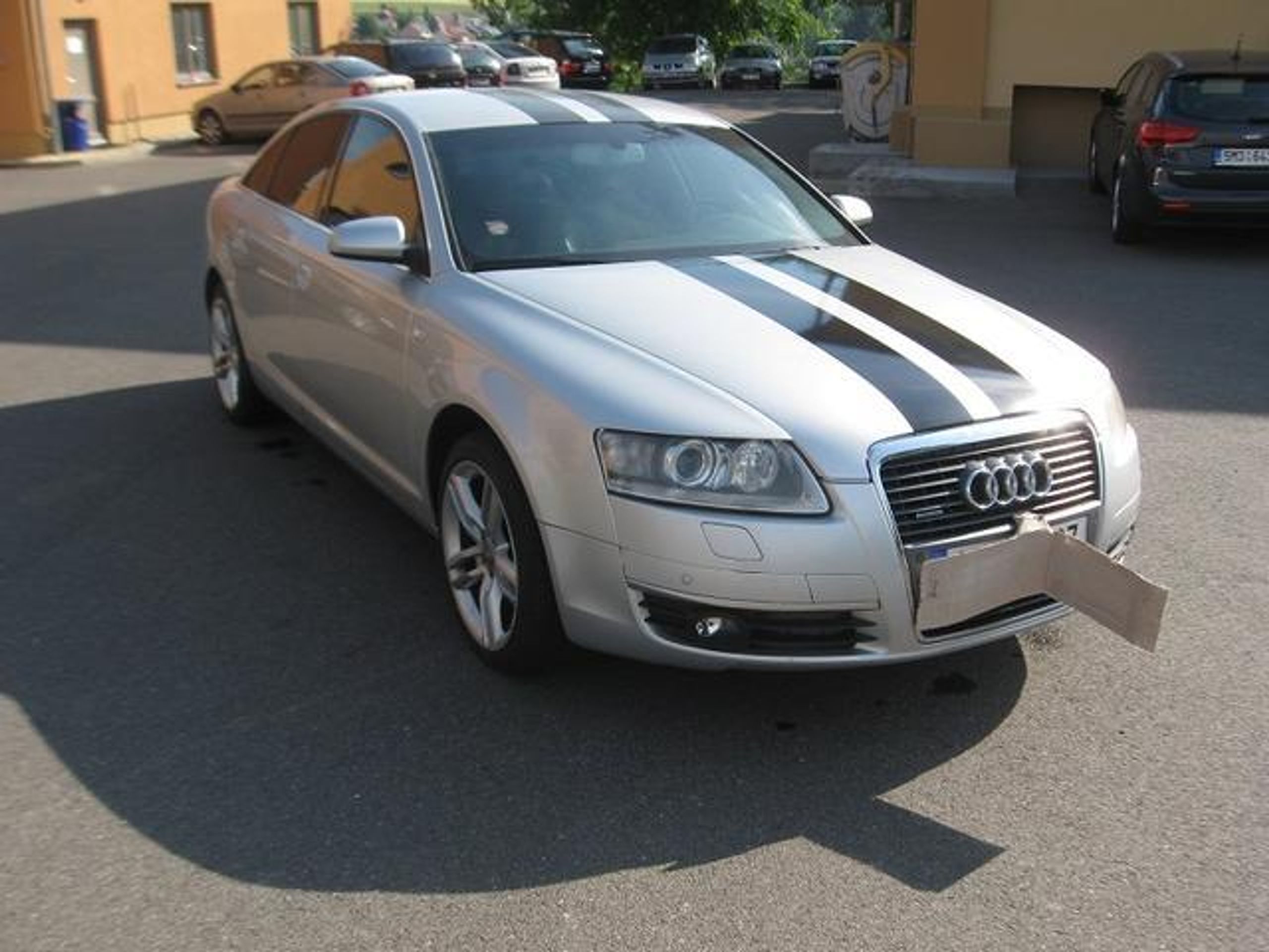 Dražba - Audi A6 - GALERIE: Dražba vozidel (13/27)