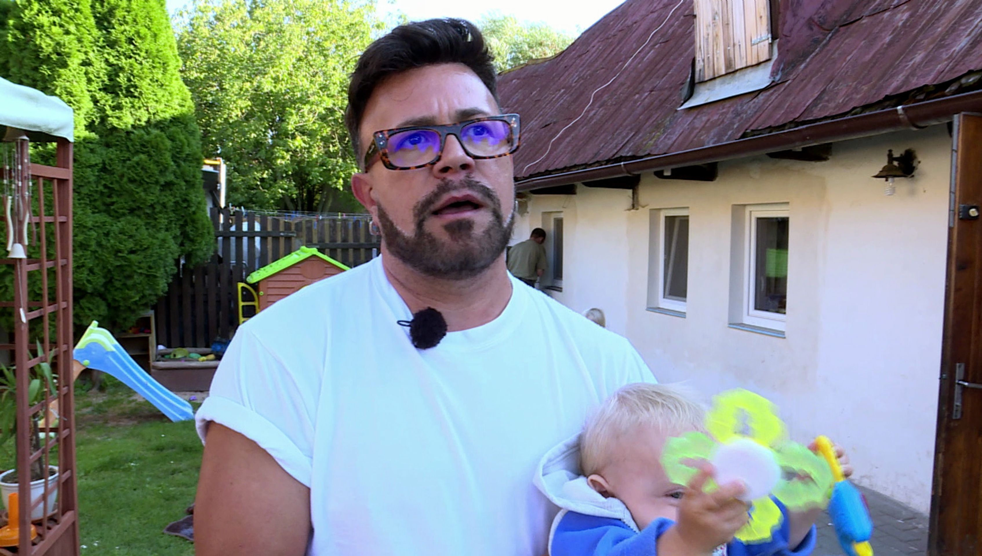 Výměna manželek: Slavný návrhář bude mít na starosti sedm dětí! - 51 - GALERIE: Výměna manželek - Slavný návrhář bude mít na starosti sedm dětí! (38/40)