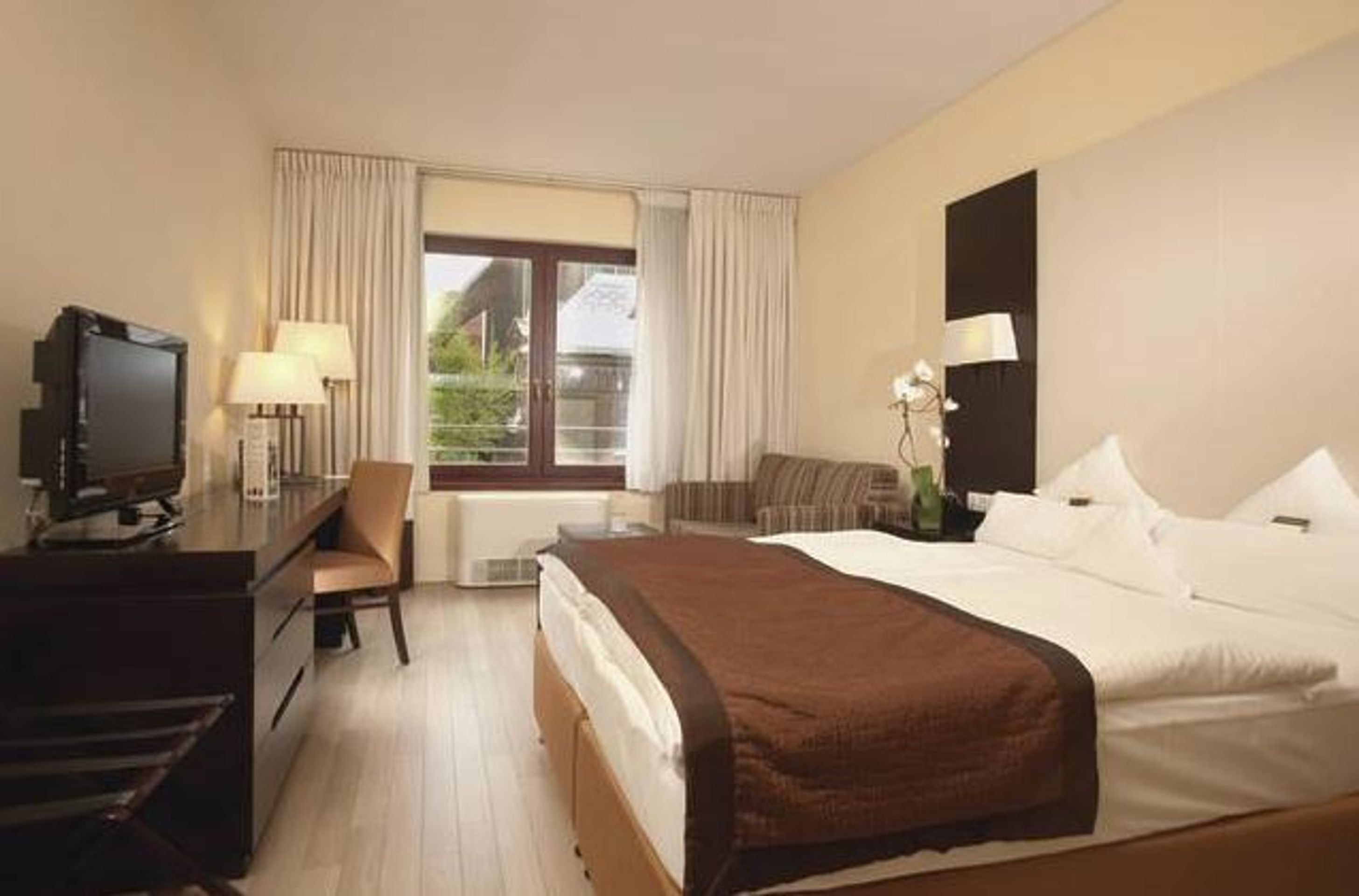 Hotel Lion's Garden - 2 - GALERIE: Nabídka zájezdů CK Alexandria (5/12)