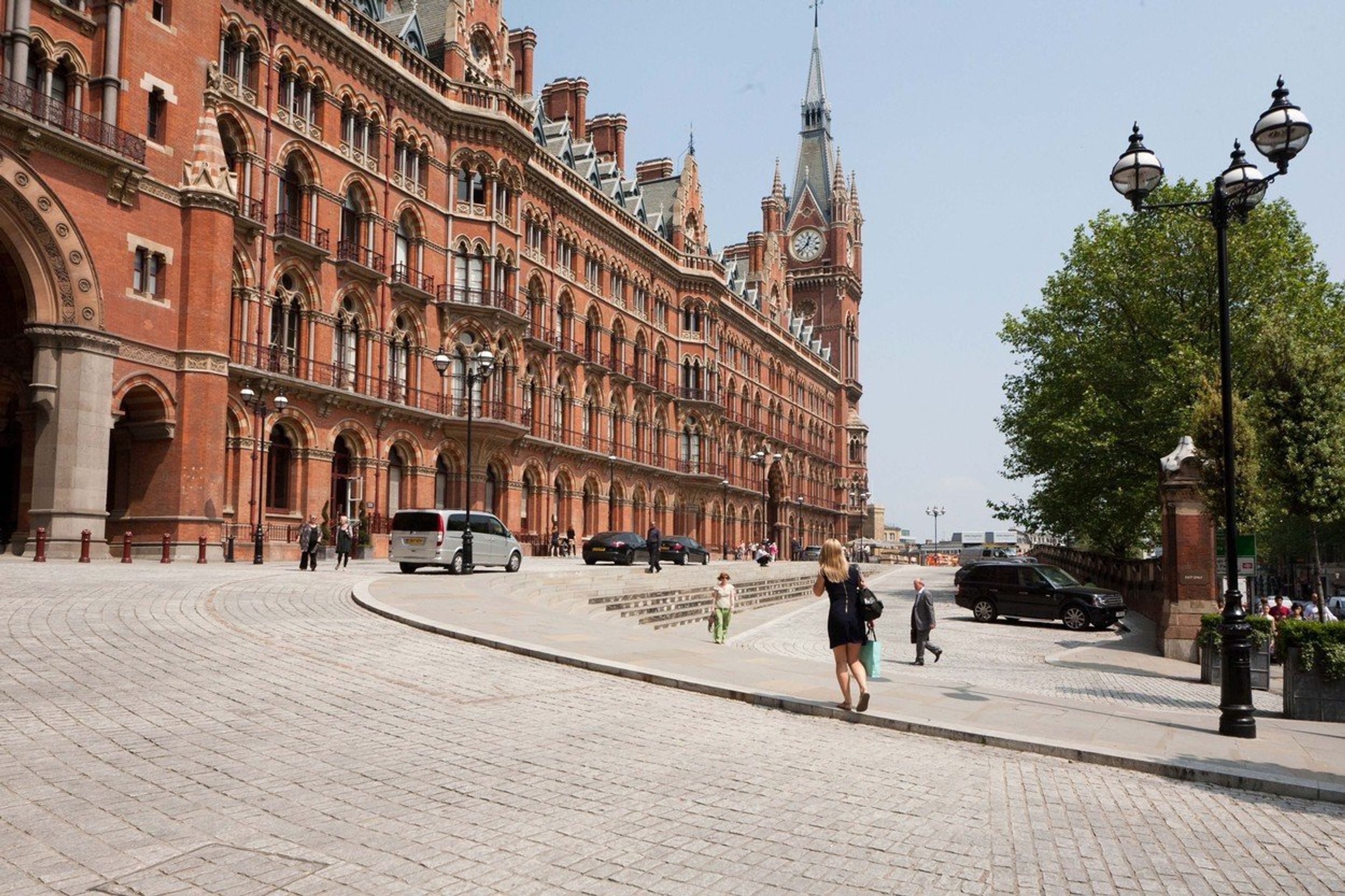 Apartmán ve věži nádraží St Pancras - 4 - GALERIE: Aparmán ve věži nádraží St Pancras (4/4)