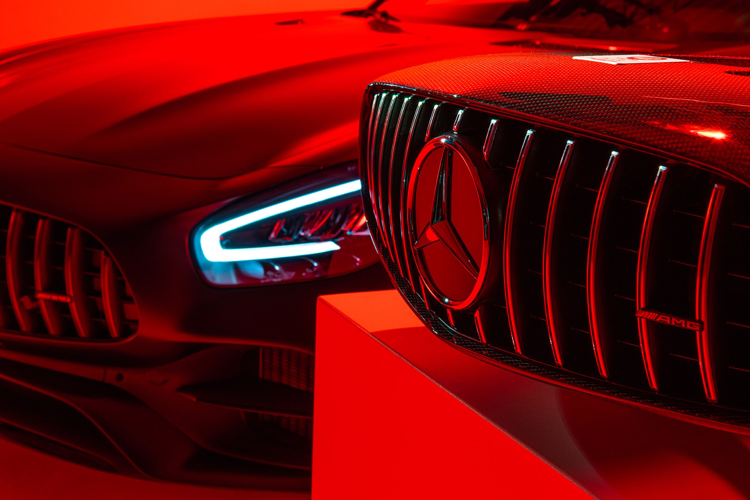 Reproduktor vyrobený ve stylu Mercedes-AMG GT - Domácí reproduktor ve stylu Mercedes-AMG GT (2/6)