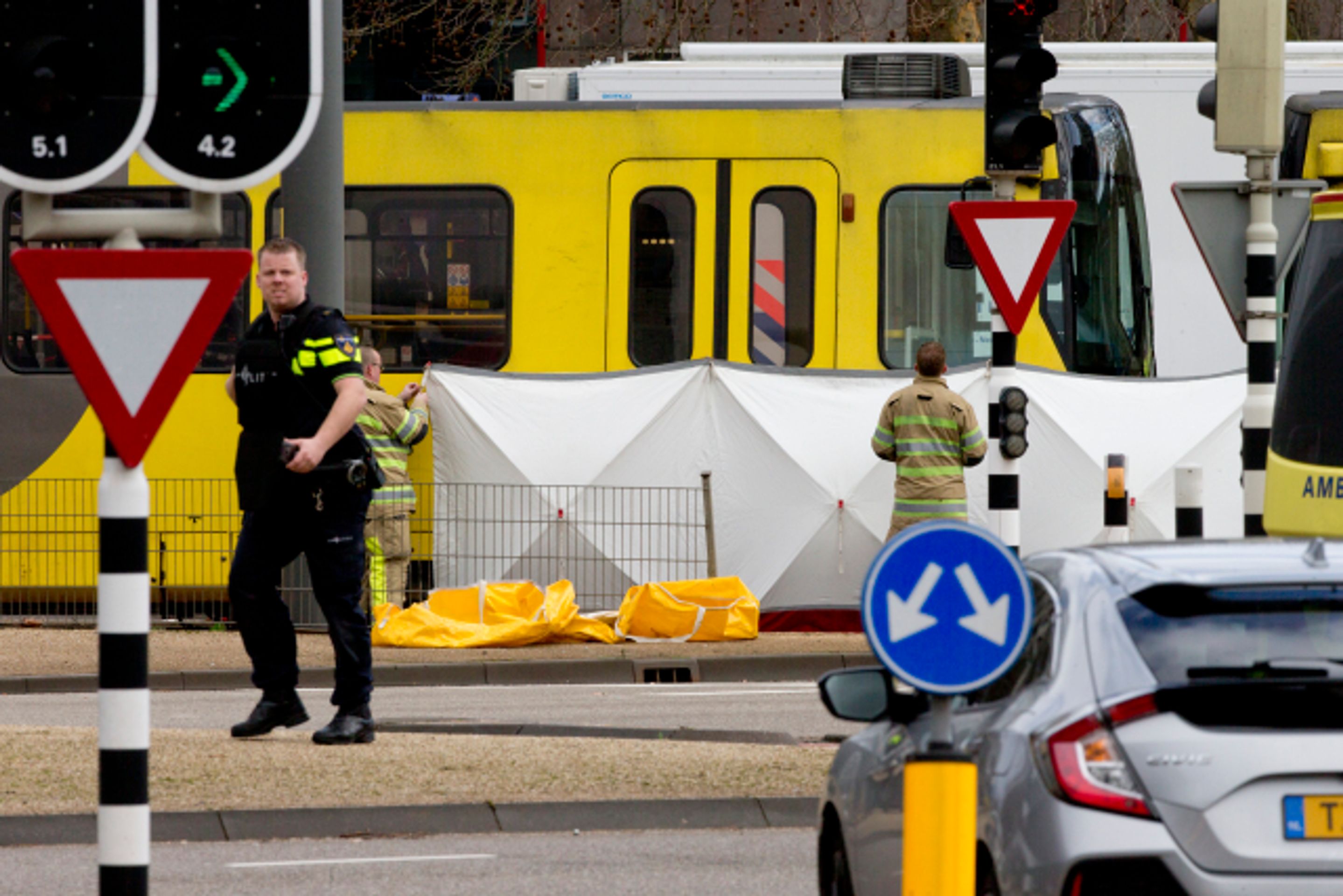 Střelba v tramvaji v nizozemském městě Utrecht - 3 - GALERIE: Střelba v tramvaji v nizozemském městě Utrecht (3/6)
