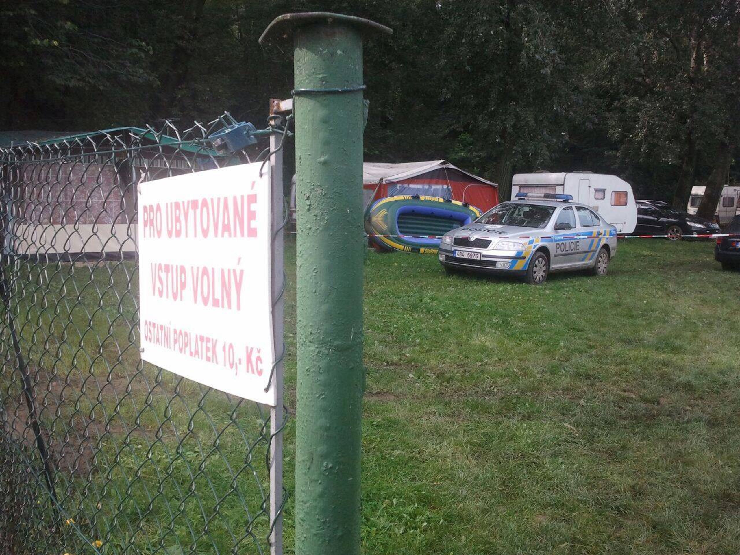 Na kemp se sesunul svah - 2 - GALERIE: Podmáčená půda a sesunuté svahy na Jihu Moravy (2/5)