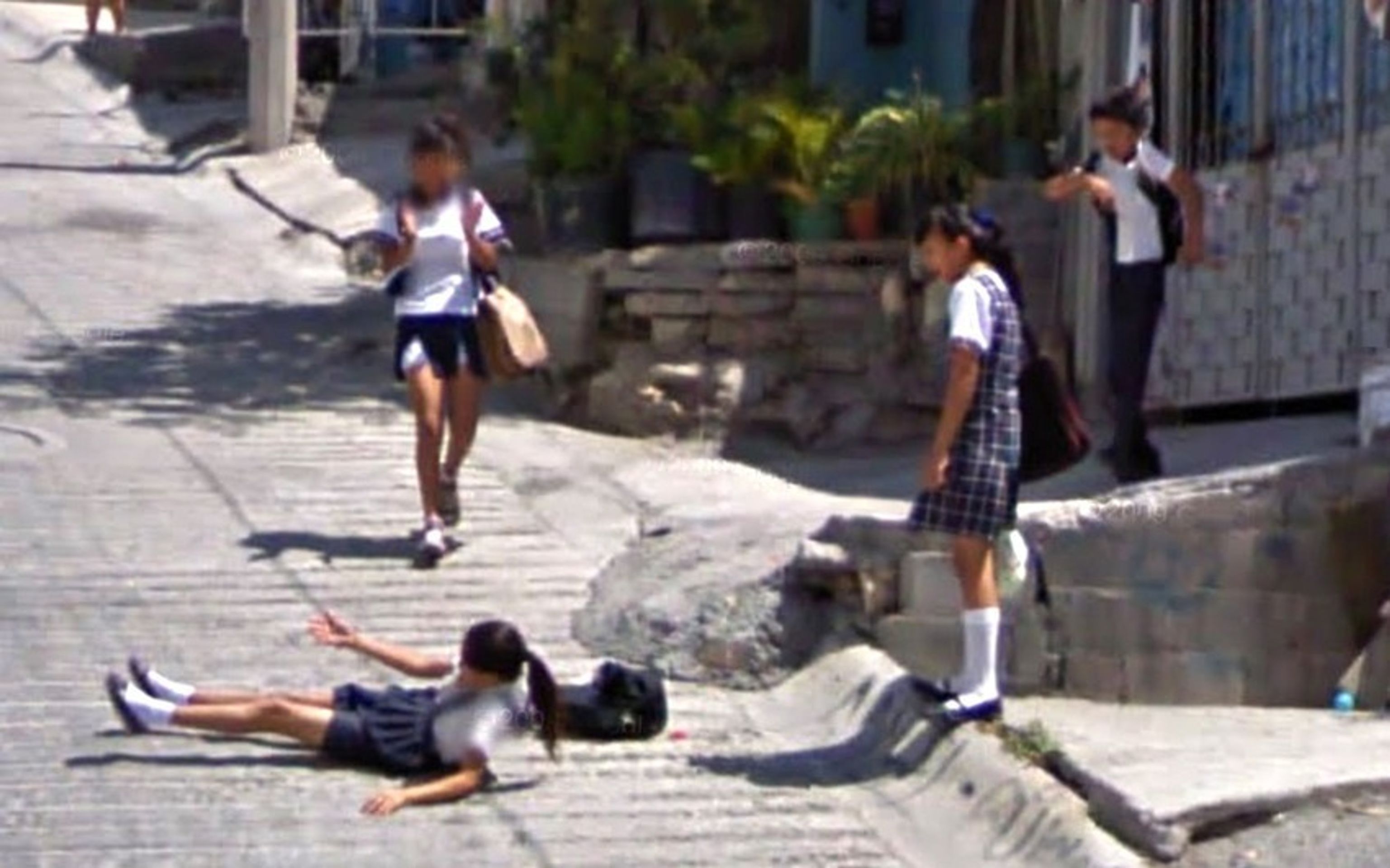 Další kuriozity z Google Street View - 24 - GALERIE: 40 nejzajímavějších fotek na Googlu (23/39)