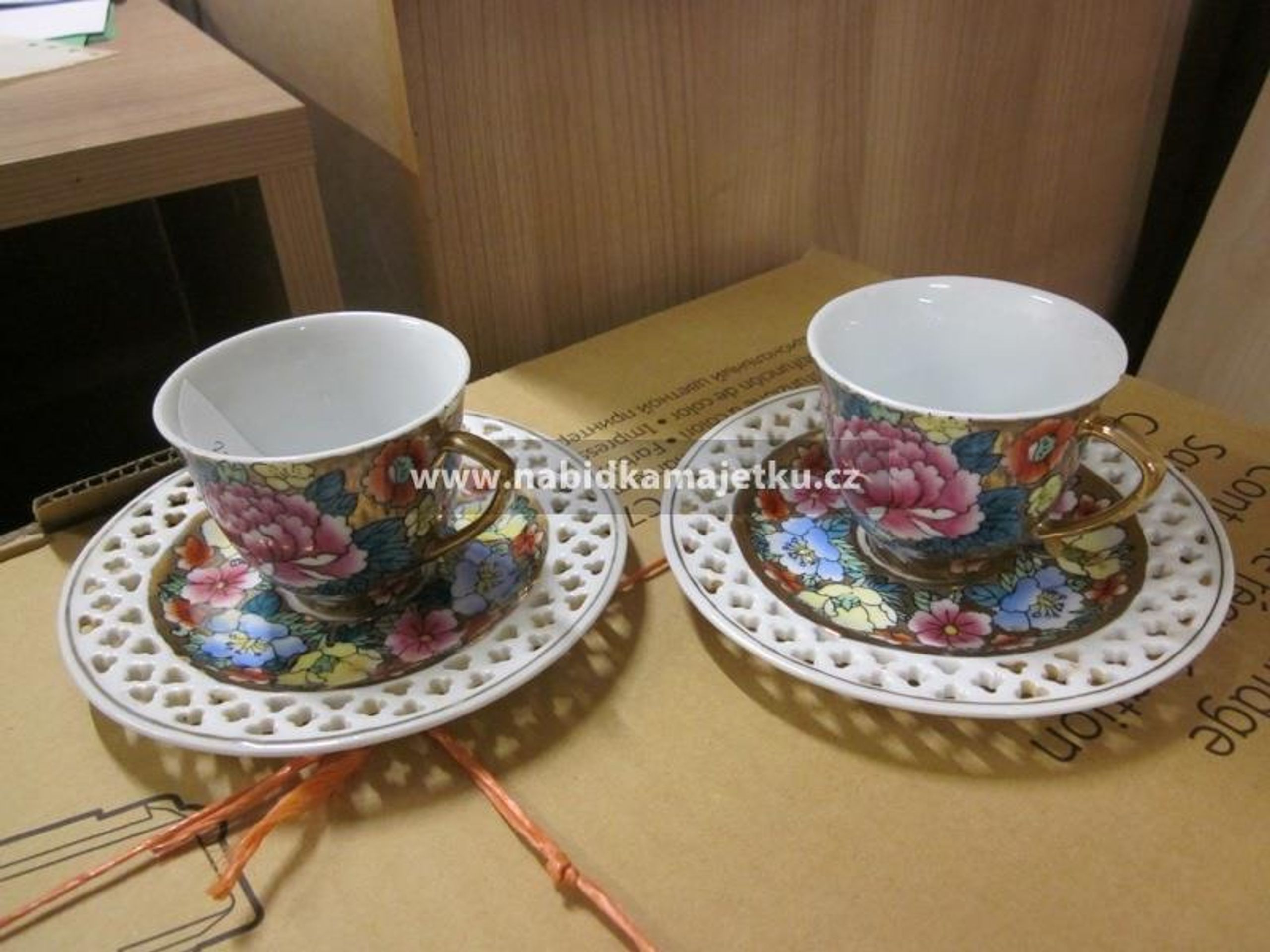 Čínský porcelán 1 - Křišťál a porcelán (2/6)