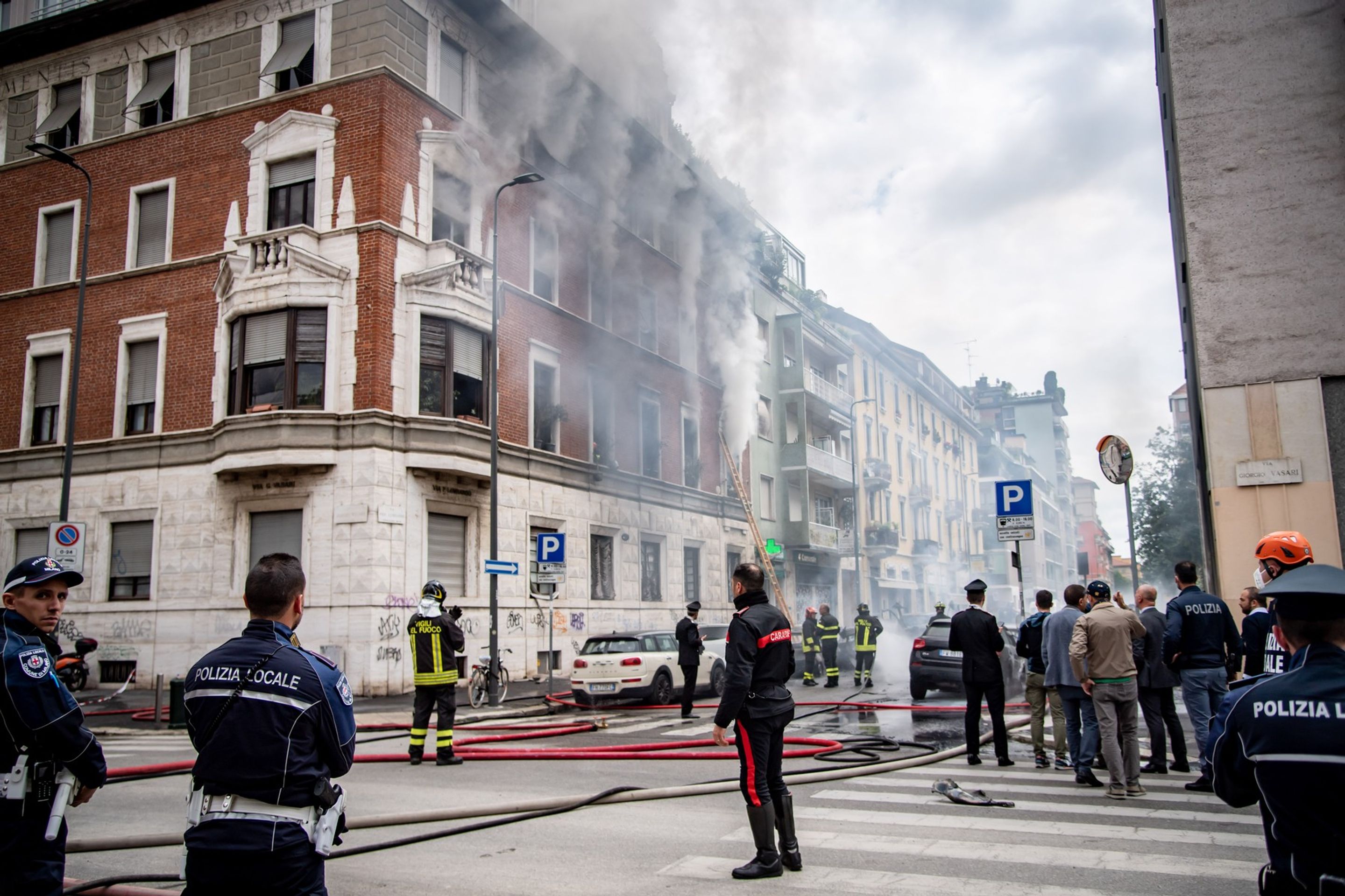 Exploze v centru Milána (3) - Exploze v centru Milána (3/5)