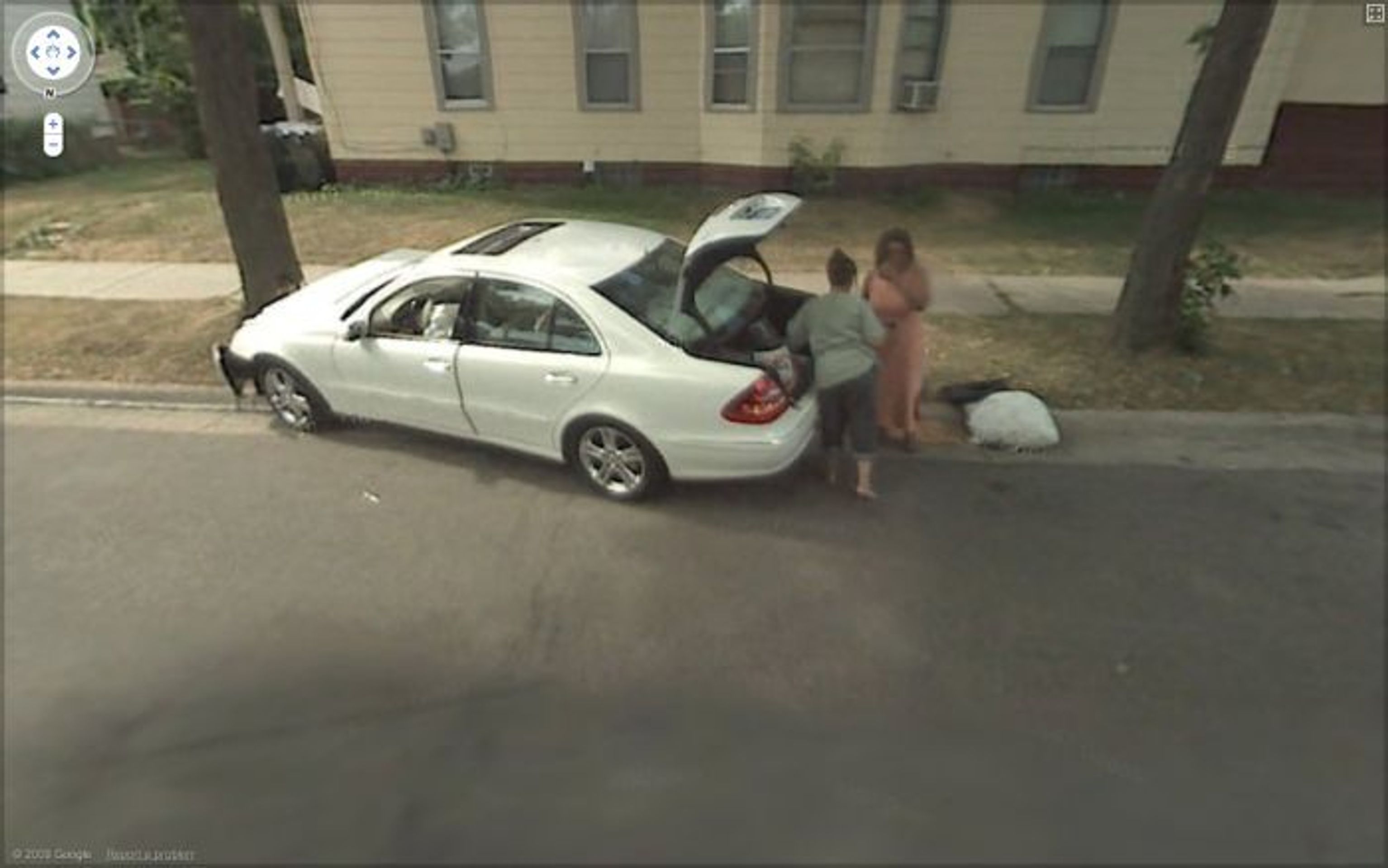 Nehody zachycené na Google Street View - 5 - GALERIE: Nehody zachycené na Google Street View (5/10)