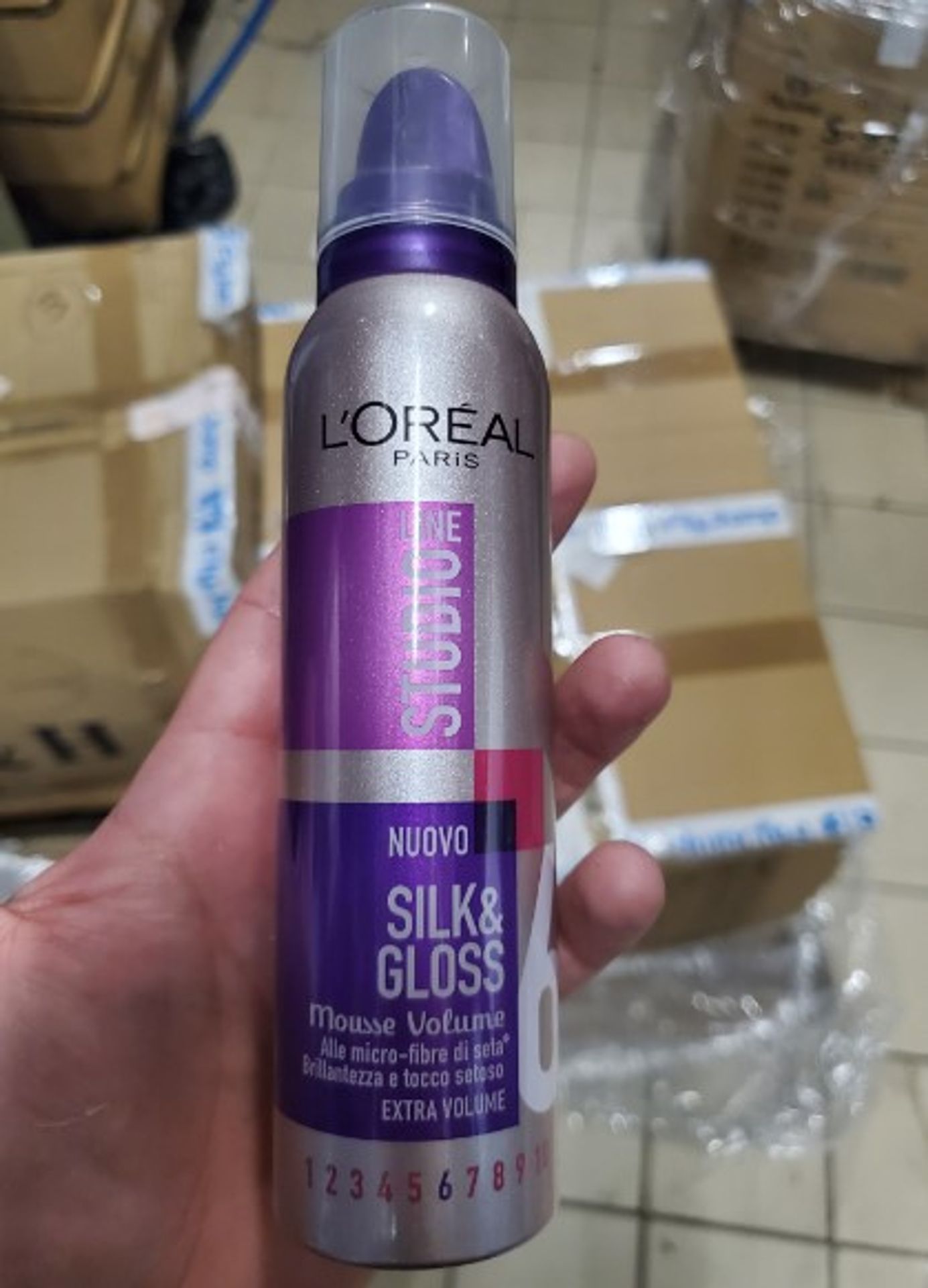 Pěna do vlasů L'OREAL PARIS STUDIOLINE SILK & GLOSS (2) - Zdraví nebezpečná kosmetika (24/25)