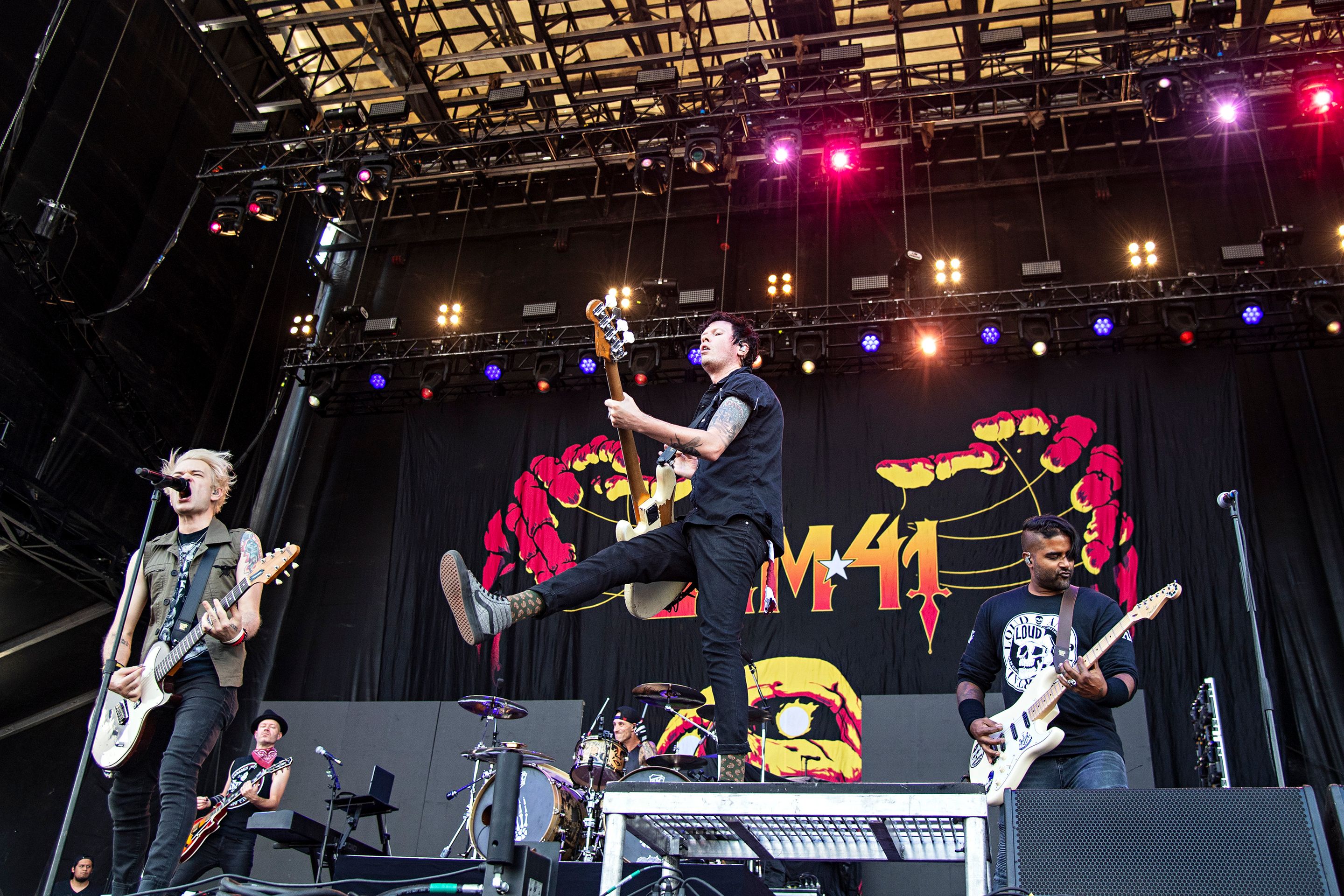 Sum 41 - Kapela Sum 41 (4/8)