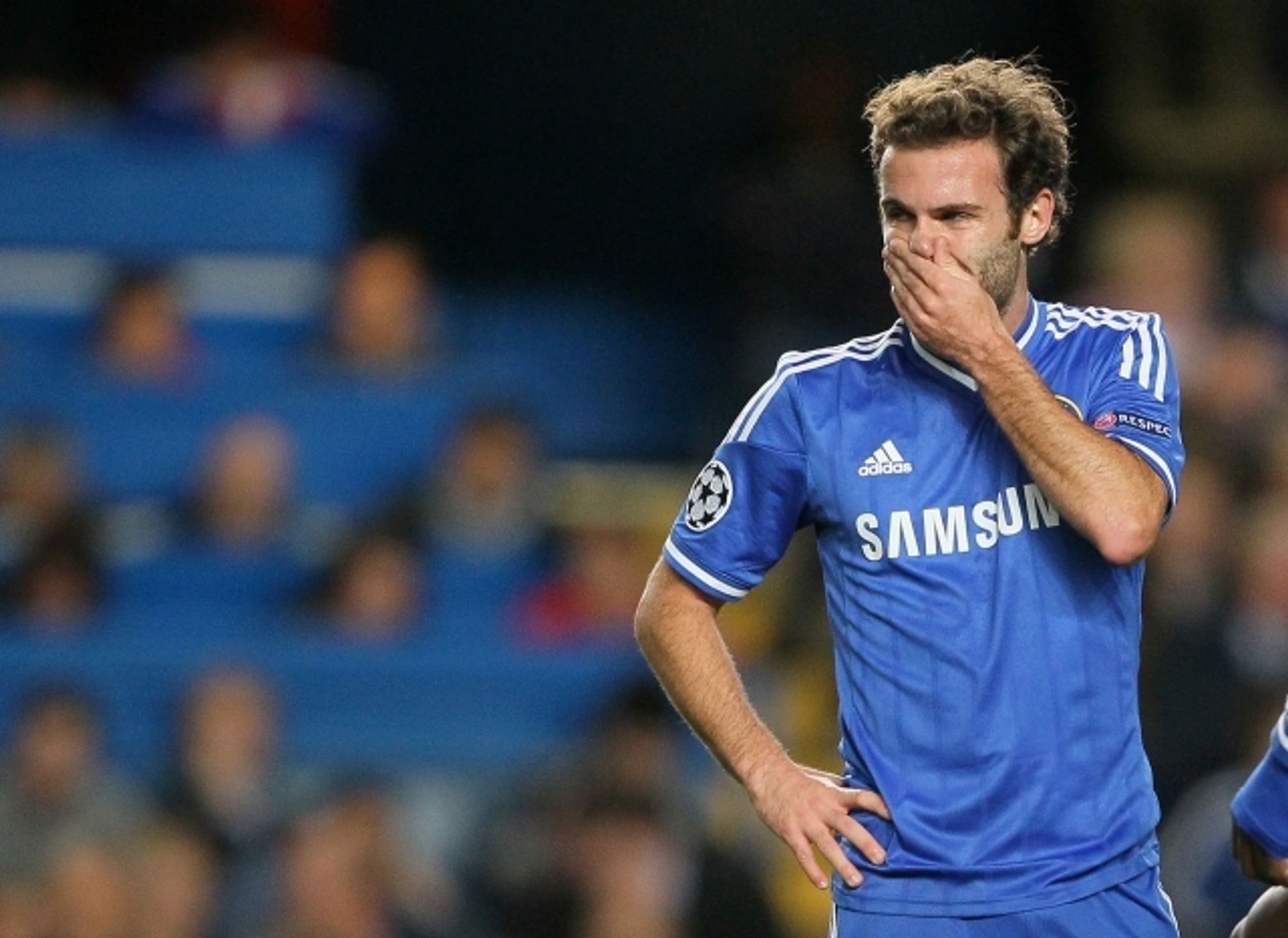 José Mourinho, Juan Mata a Oscar - 4 - GALERIE: José Mourinho, Juan Mata a Oscar (3/8)