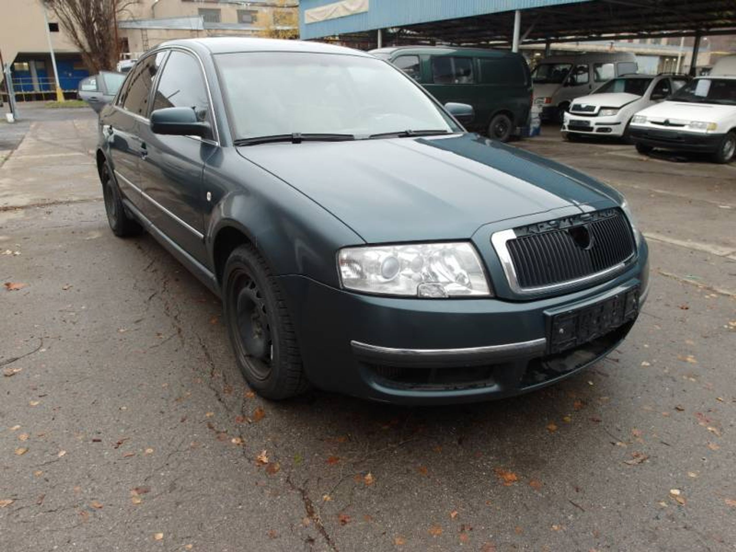 Škoda Superb 2,5 TDi - 2 - GALERIE: Škoda Superb 2,5 TDi (2/4)