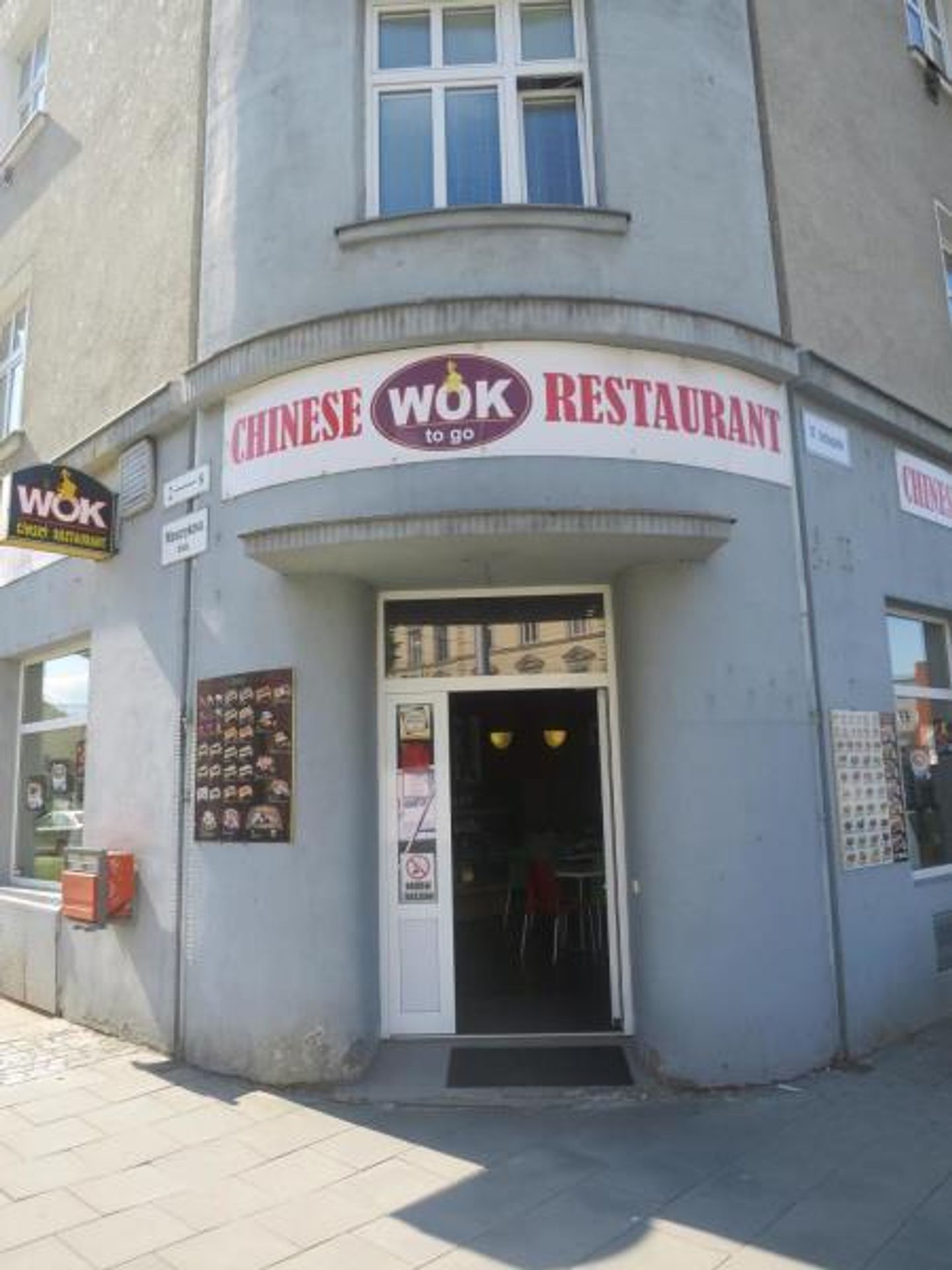 Kontrolovaná provozovna - HUA YING, s.r.o., WOK to go, Olomouc - 1 - GALERIE: Nevyhovující provozovny (8/16)