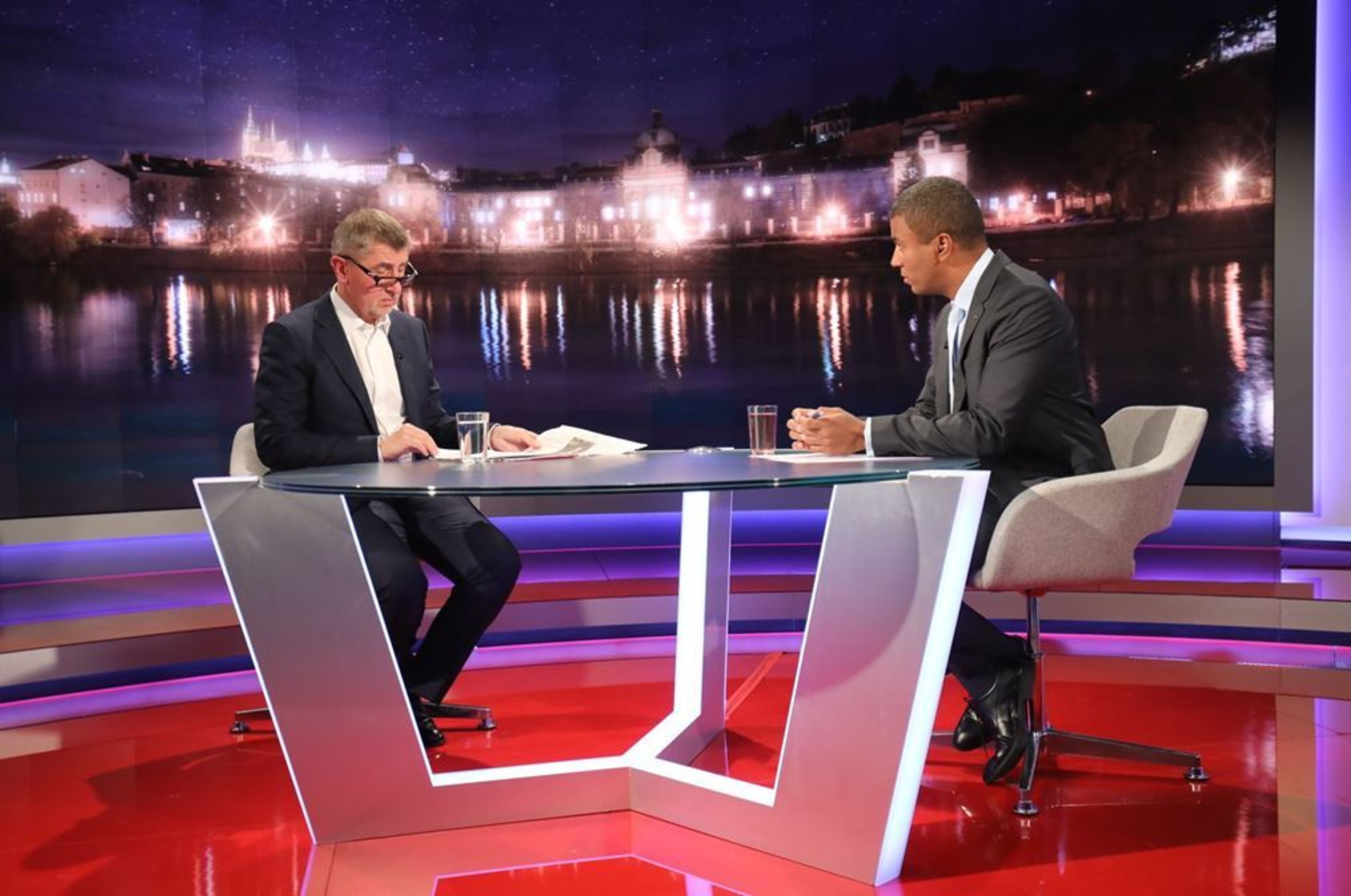 Andrej Babiš - debata - 4 - GALERIE: Andrej Babiš v rozhovoru pro TV Nova (4/7)