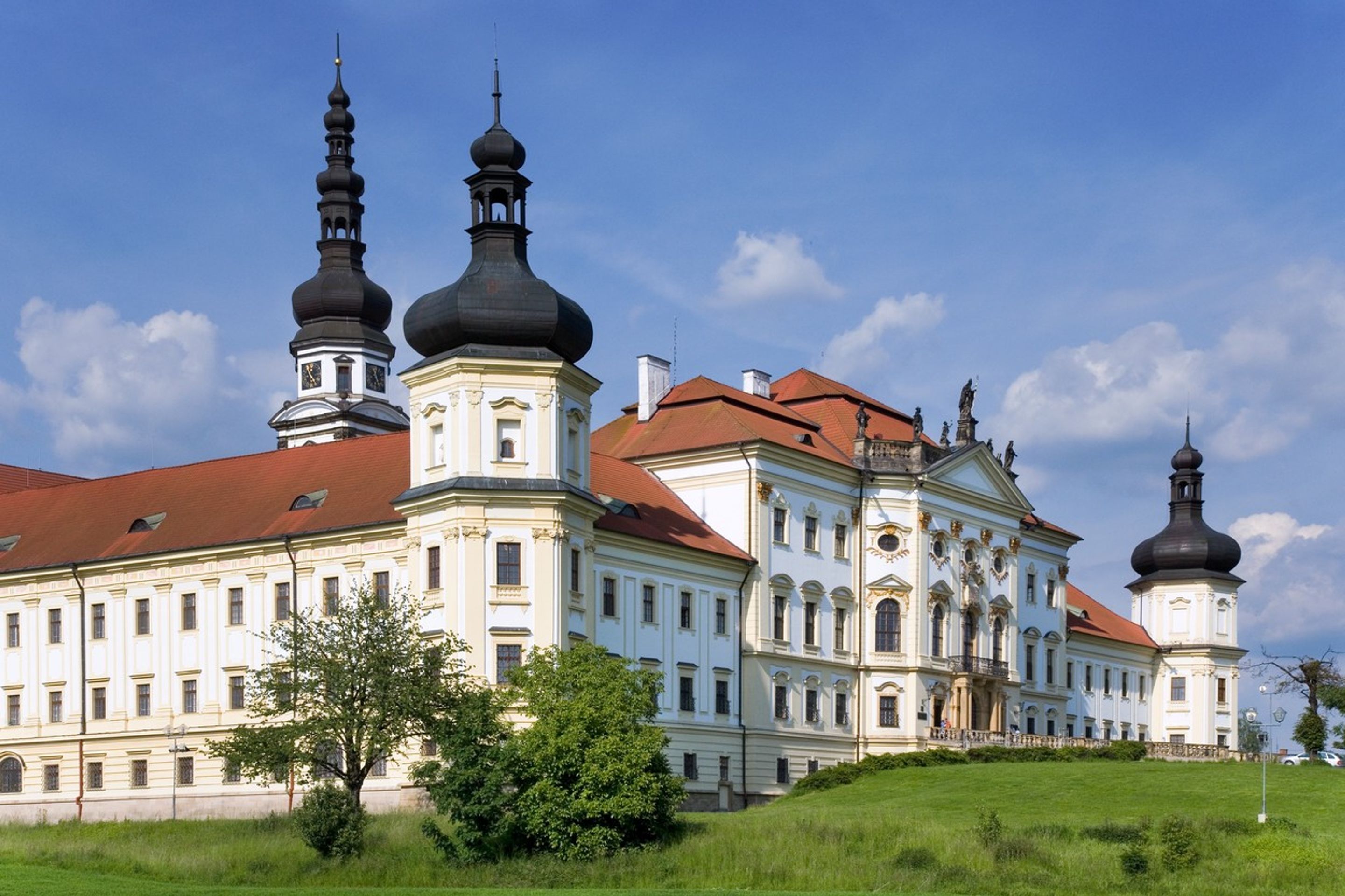 Klášter Klášterní Hradisko - Olomouc - Zajímavá místa v České republice (5/20)