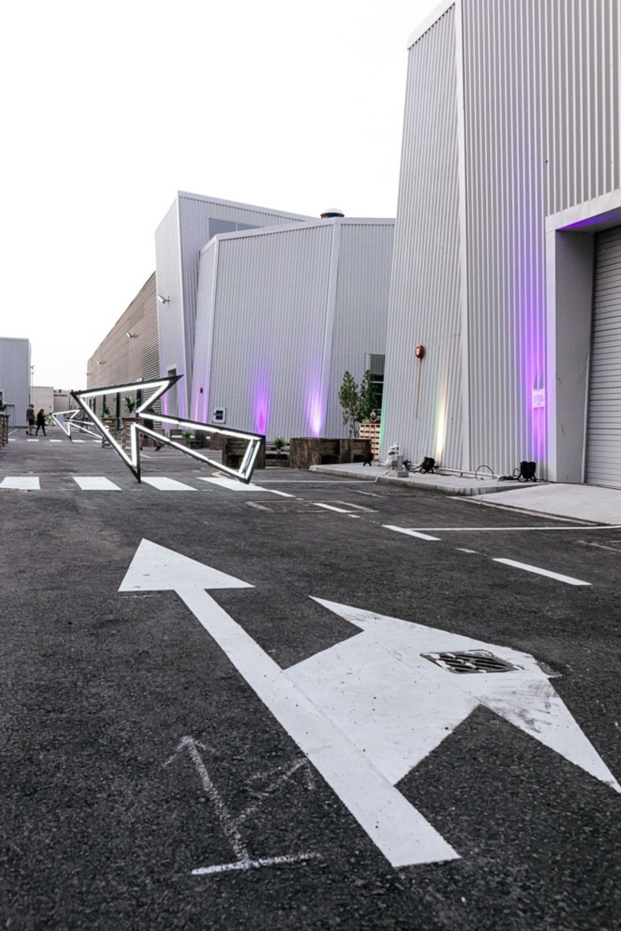 Design a umění v Dubaji - Alserkal Avenue Arrows, Courtesy Alserkal Avenue - GALERIE: Design a umění v Dubaji (1/17)