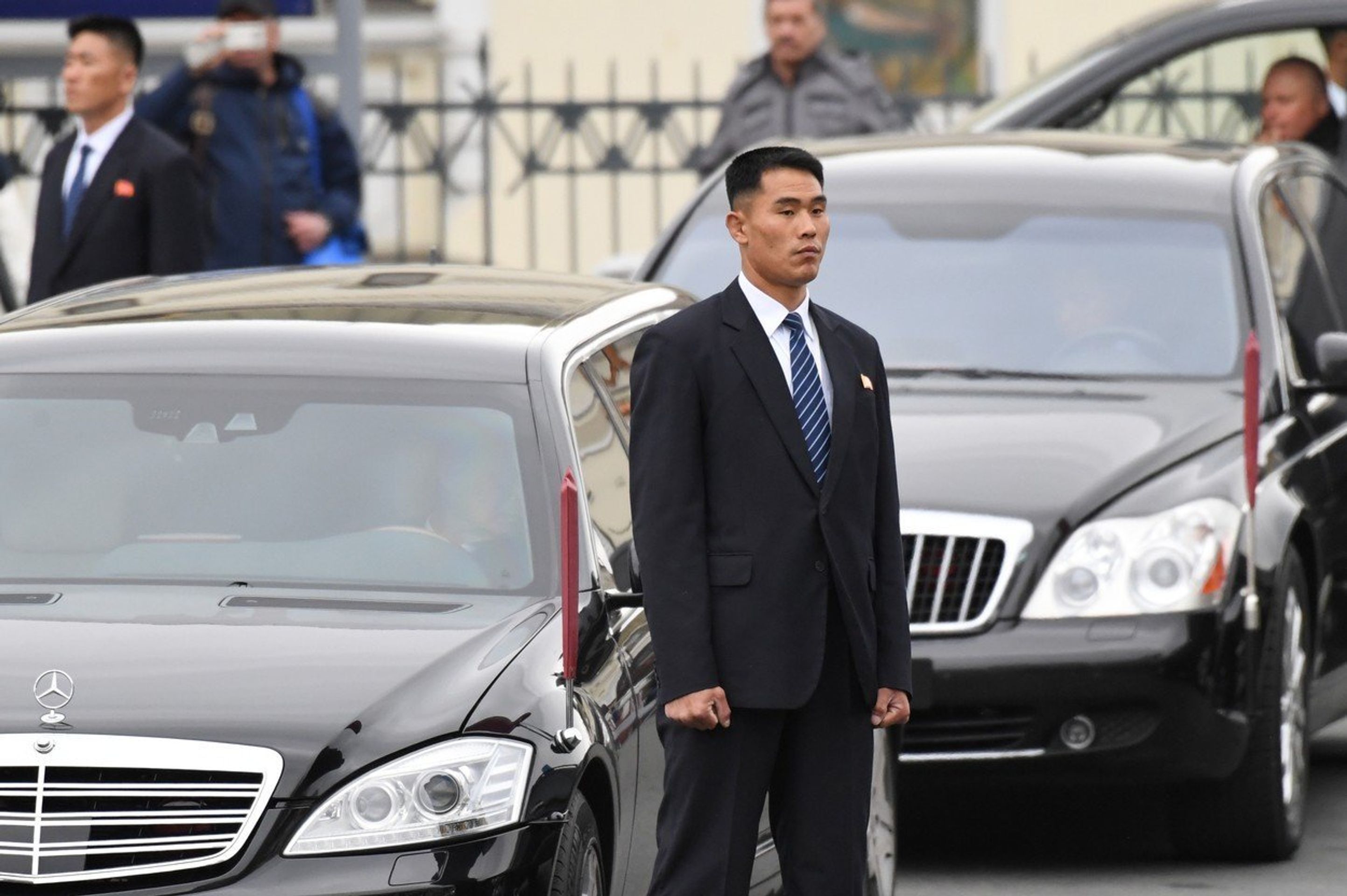 Kim Čong-unovy limuzíny ve Vladivostoku - 10 - Fotogalerie: Kim Čong-un a jeho pancéřované limuzíny (2/6)