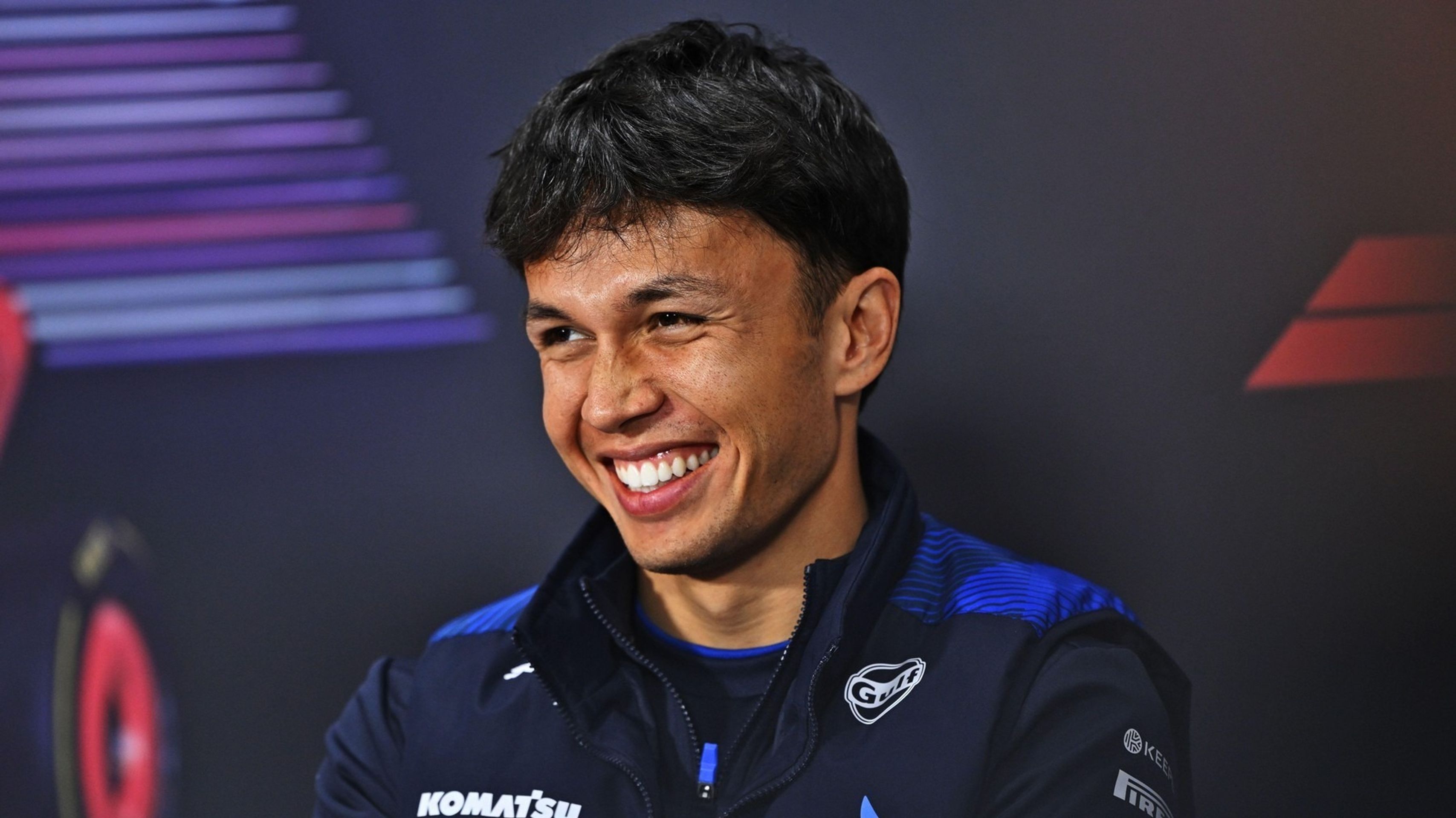 Alexander Albon (cropped) - Závodníci Formule 1 pro sezónu 2025 (19/20)