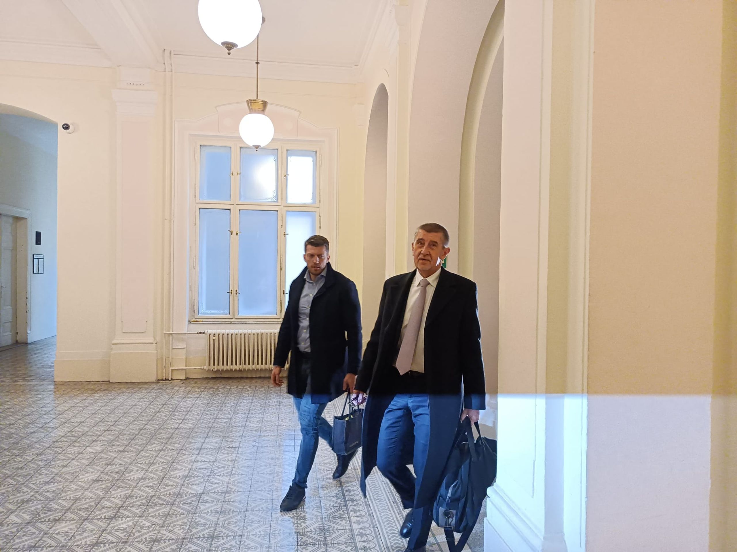 Andrej Babiš - Soud s Andrejem Babišem (1/4)