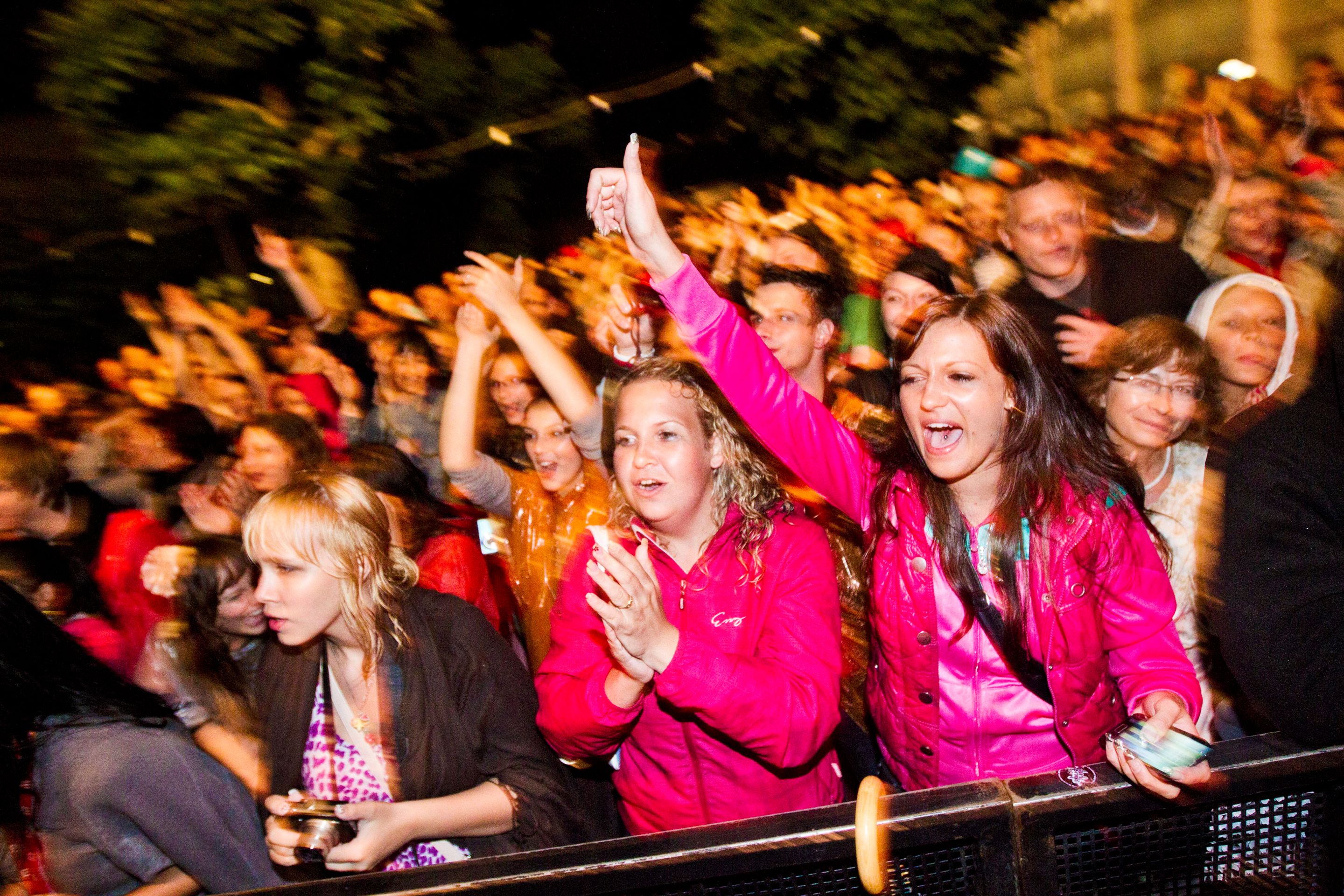 Fanynky - Koncert Vojty Dyka na MFF (3/7)