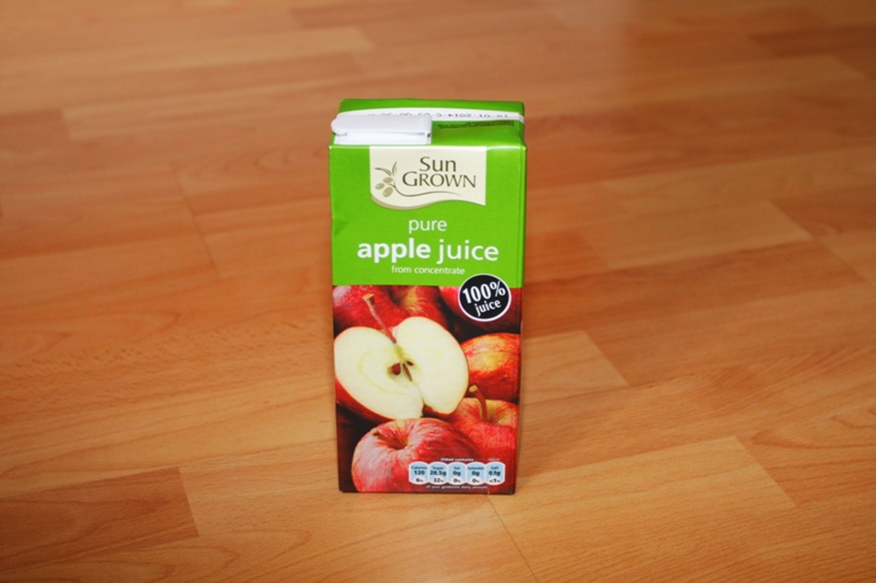 Test jablečných džusů - Sun Grown Pure Apple Juice - GALERIE: Velký test jablečných džusů (9/10)