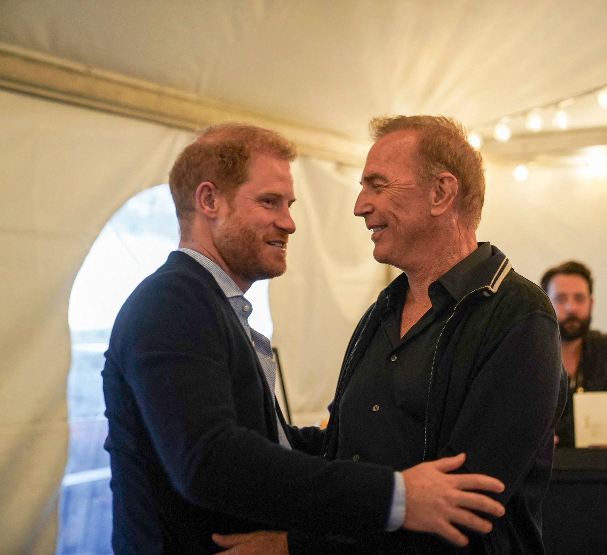 Princ Harry a Kevin Costner, 20. 9. 2024 - Princ Harry (1/10)