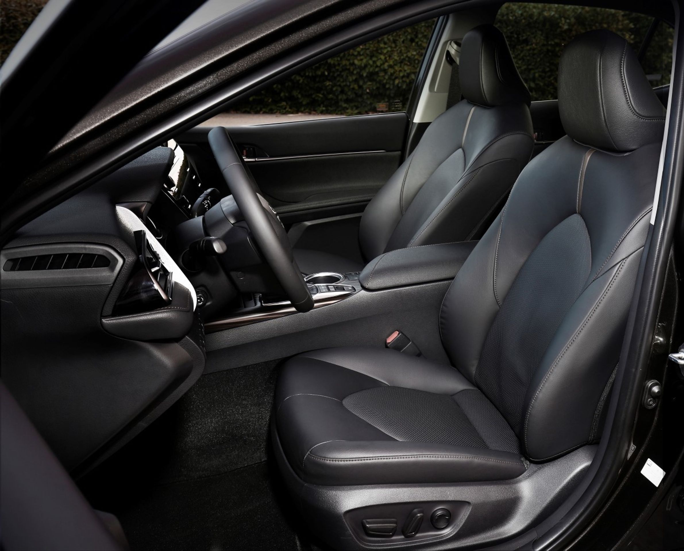 Nová Toyota Camry - 70 - Fotogalerie: Nová Toyota Camry (2/20)