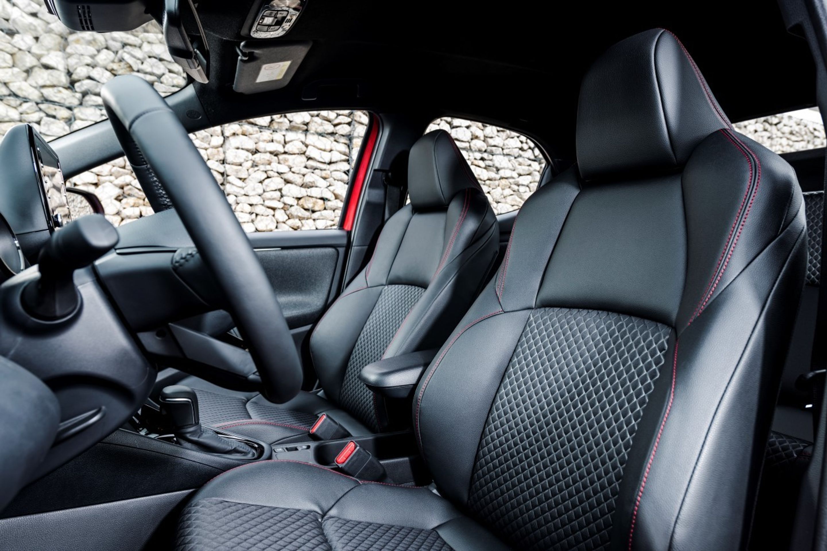 Toyota Yaris - 35 - Fotogalerie: Nová generace Toyoty Yaris (13/20)