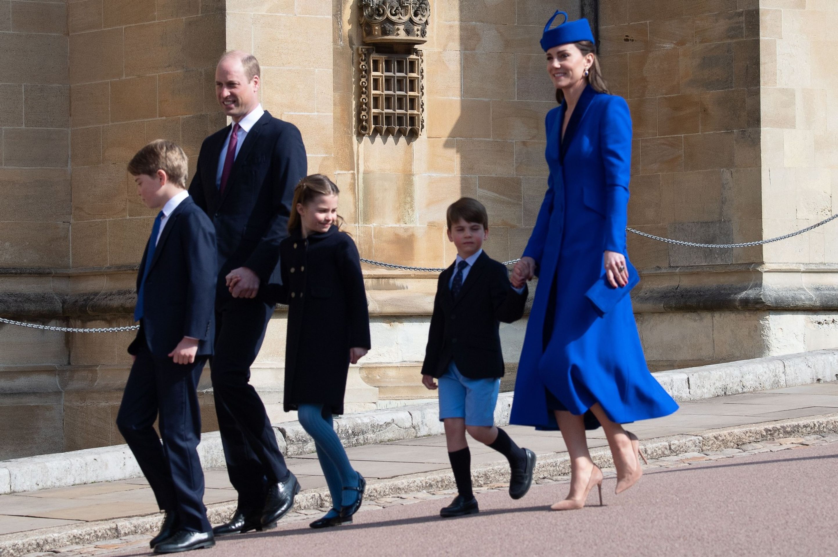 Královská rodina oslavila Velikonoce na hradě Windsor - Princ Louis (11/45)