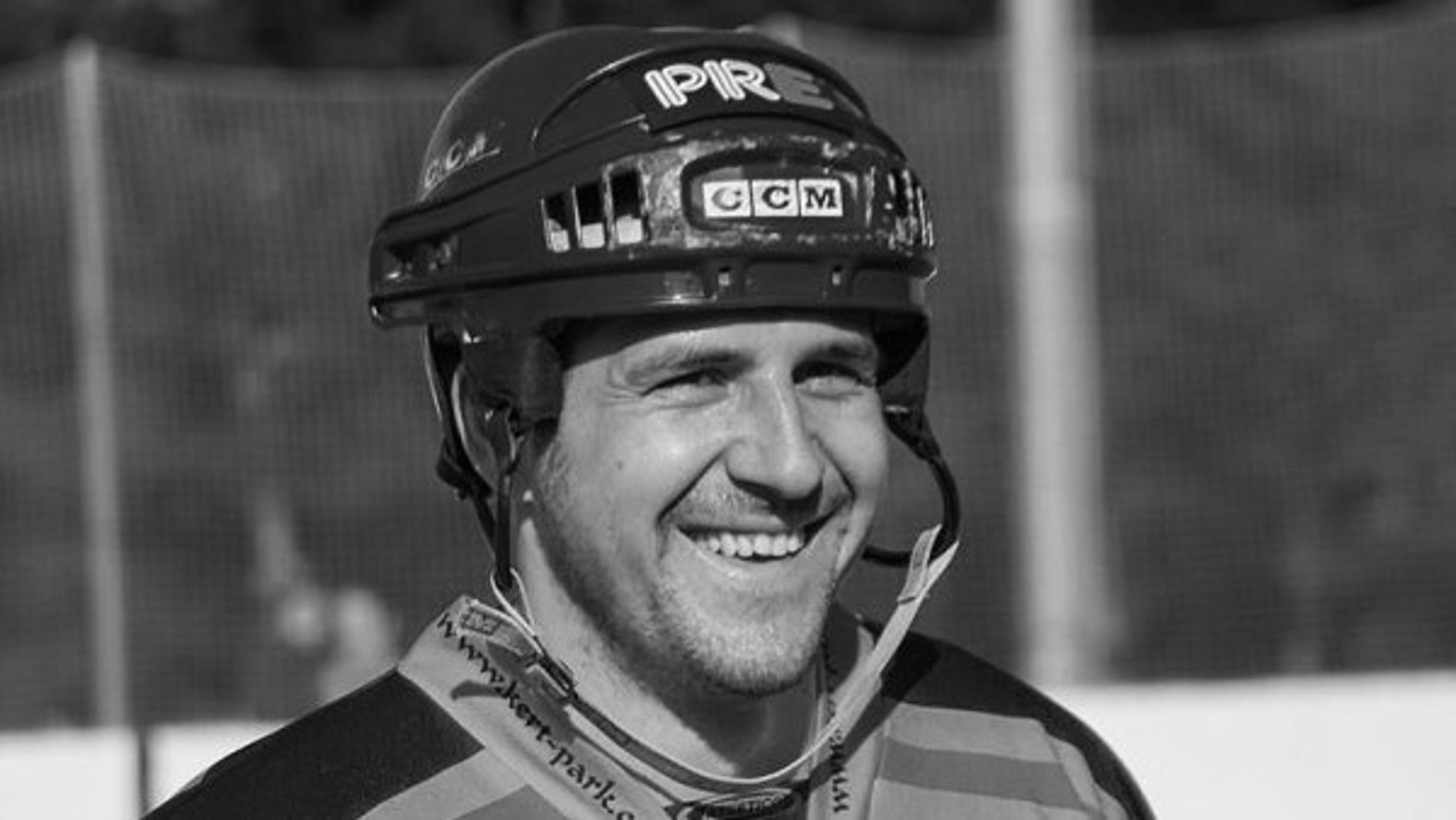 Jeden z nejlepších hokejbalistů v Česku Libor Topolánek zemřel po pádu ze střechy - GALERIE: Rok 2016: O koho přišel sportovní svět už napořád? (6/13)