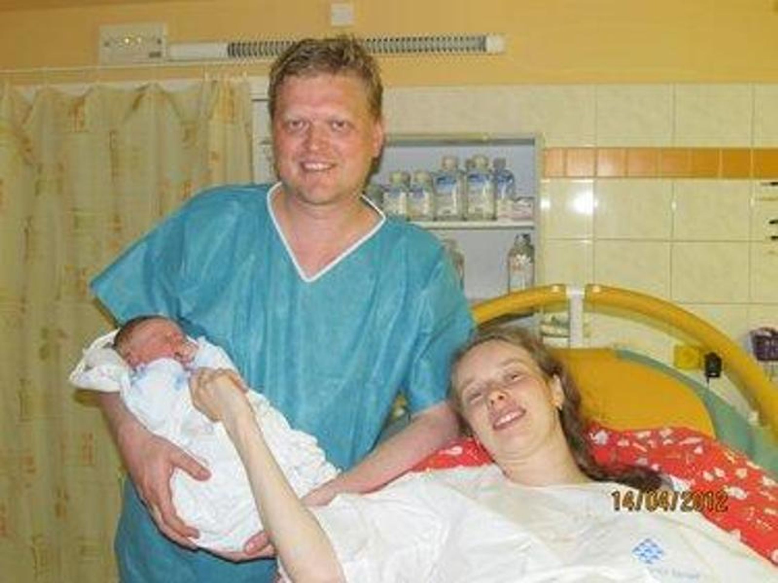 Pavel Bělobrádek s manželkou Janou a synem Josefem - 7 - GALERIE: Pavel Bělobrádek s manželkou Janou a synem Josefem (1/11)