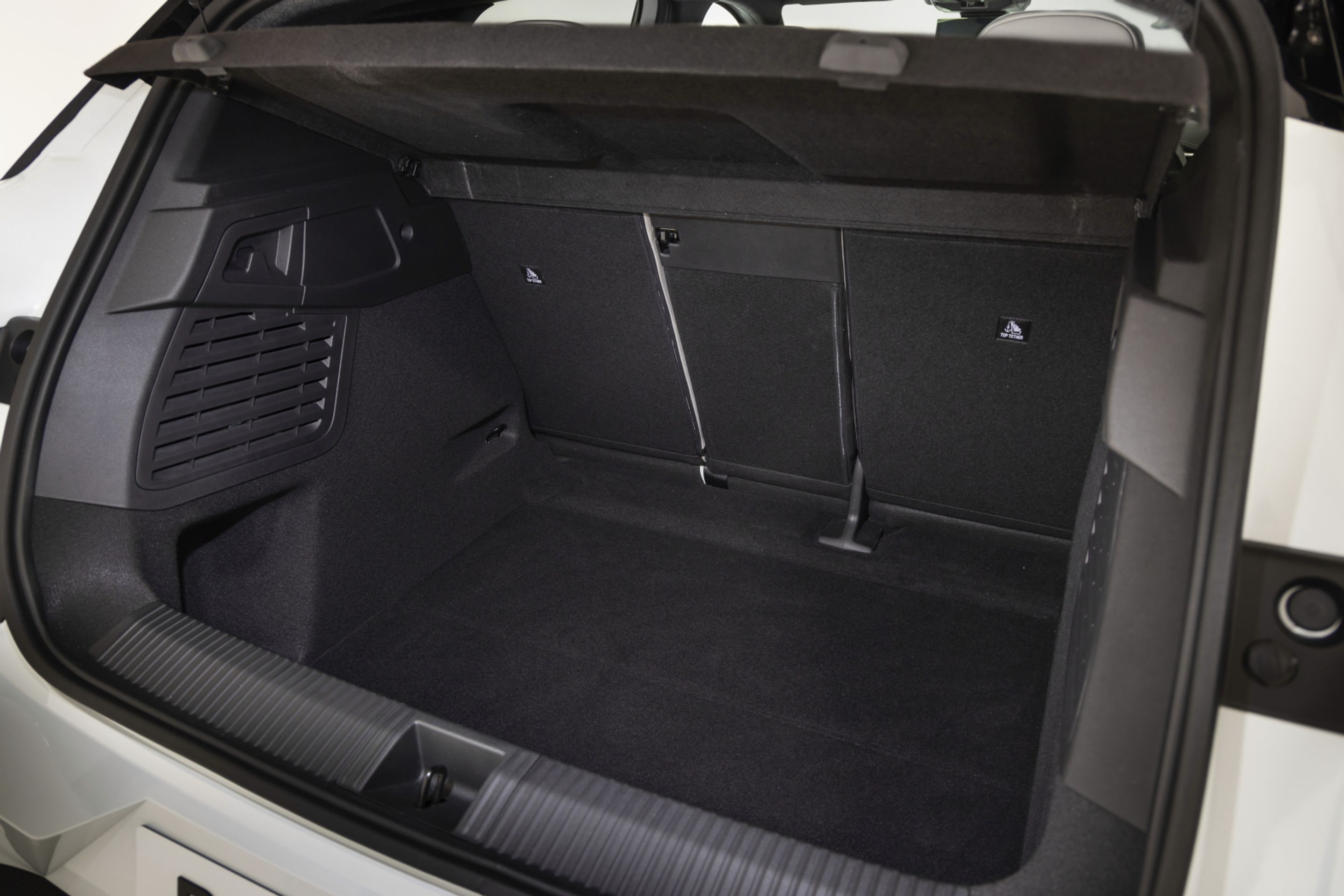 Renault Scenic E-Tech - Nový Renault Scenic je elektrický (22/22)