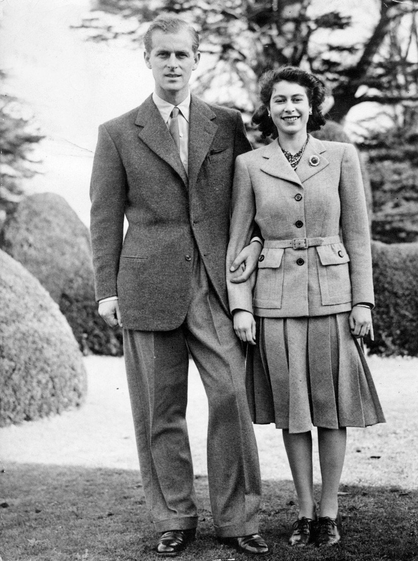 Královna Alžběta a princ Phillip - 1947 - GALERIE: Královna Alžběta a princ Phillip (3/15)