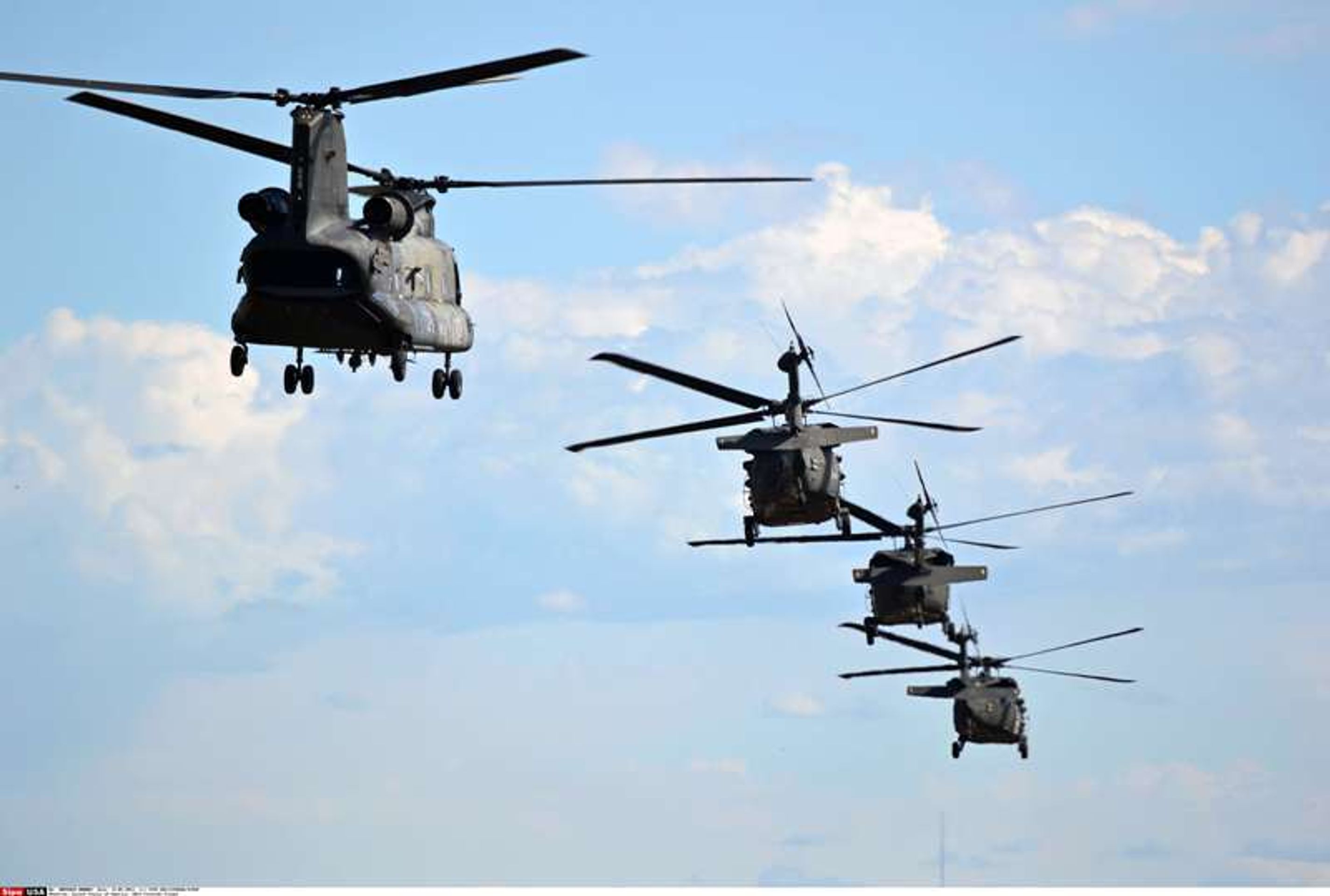 UH-60 Black Hawk - 2 - GALERIE: UH-60 Black Hawk (2/5)