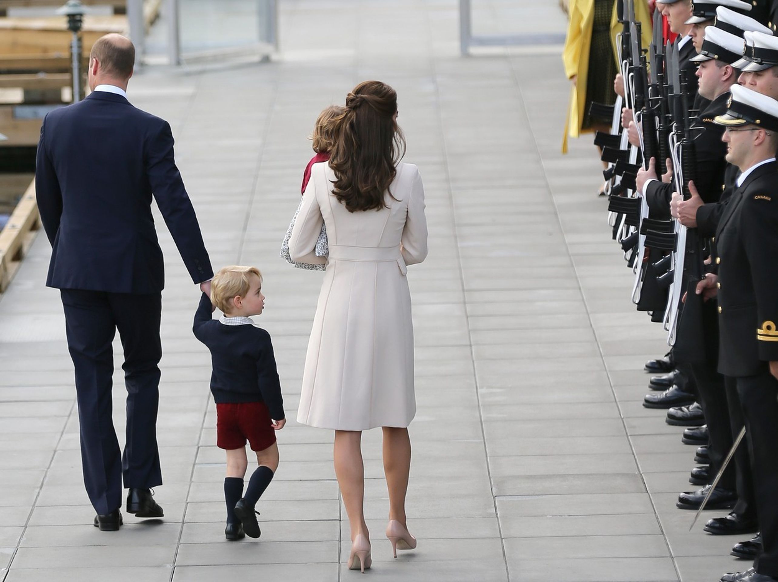 Prince William a Kate Middleton - 4 - GALERIE: William a Kate s dětmi (8/16)