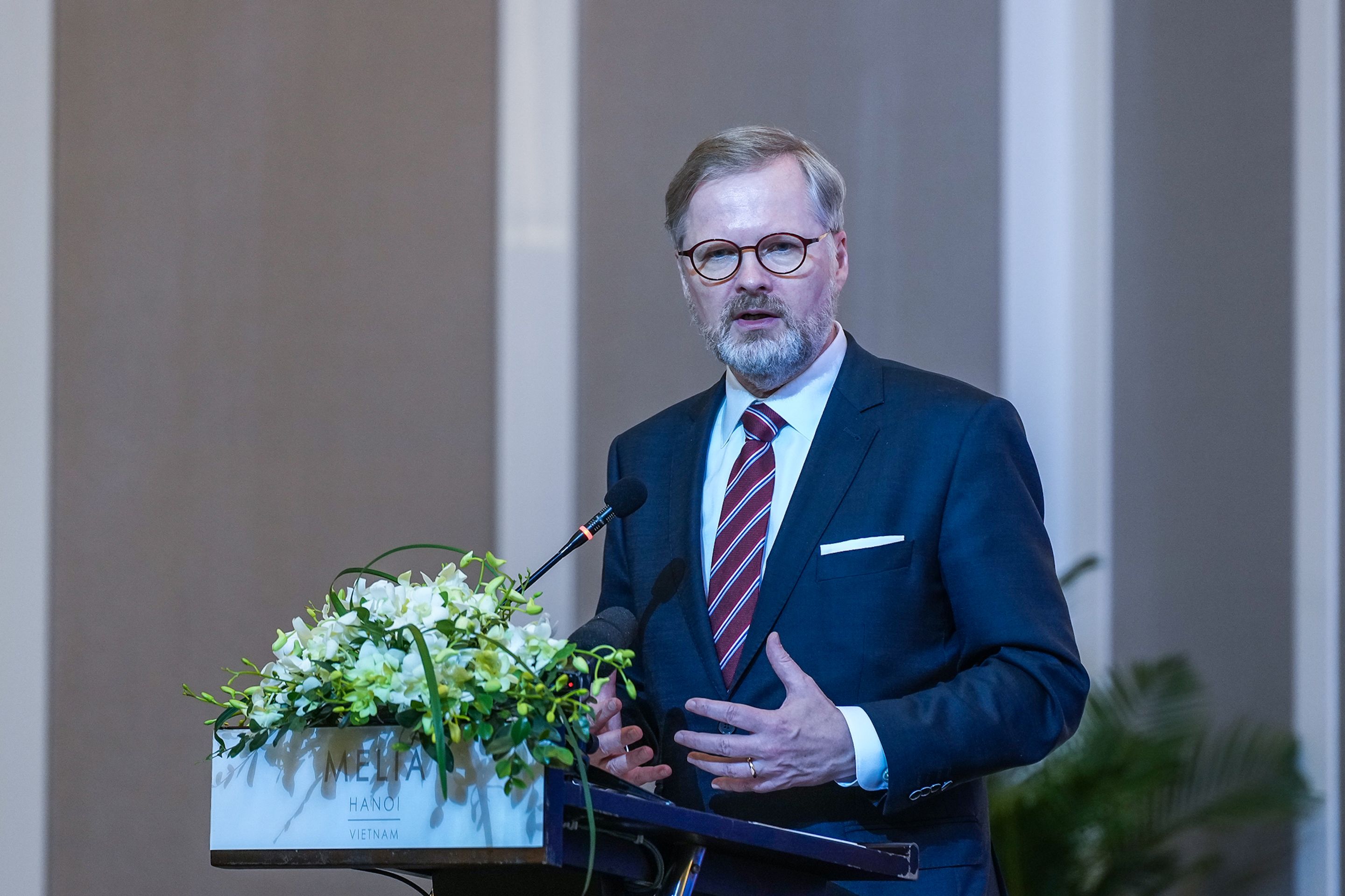 Premiér Petr Fiala navštívil Vietnam (4) - Petr Fiala na návštěvě ve Vietnamu (2/4)