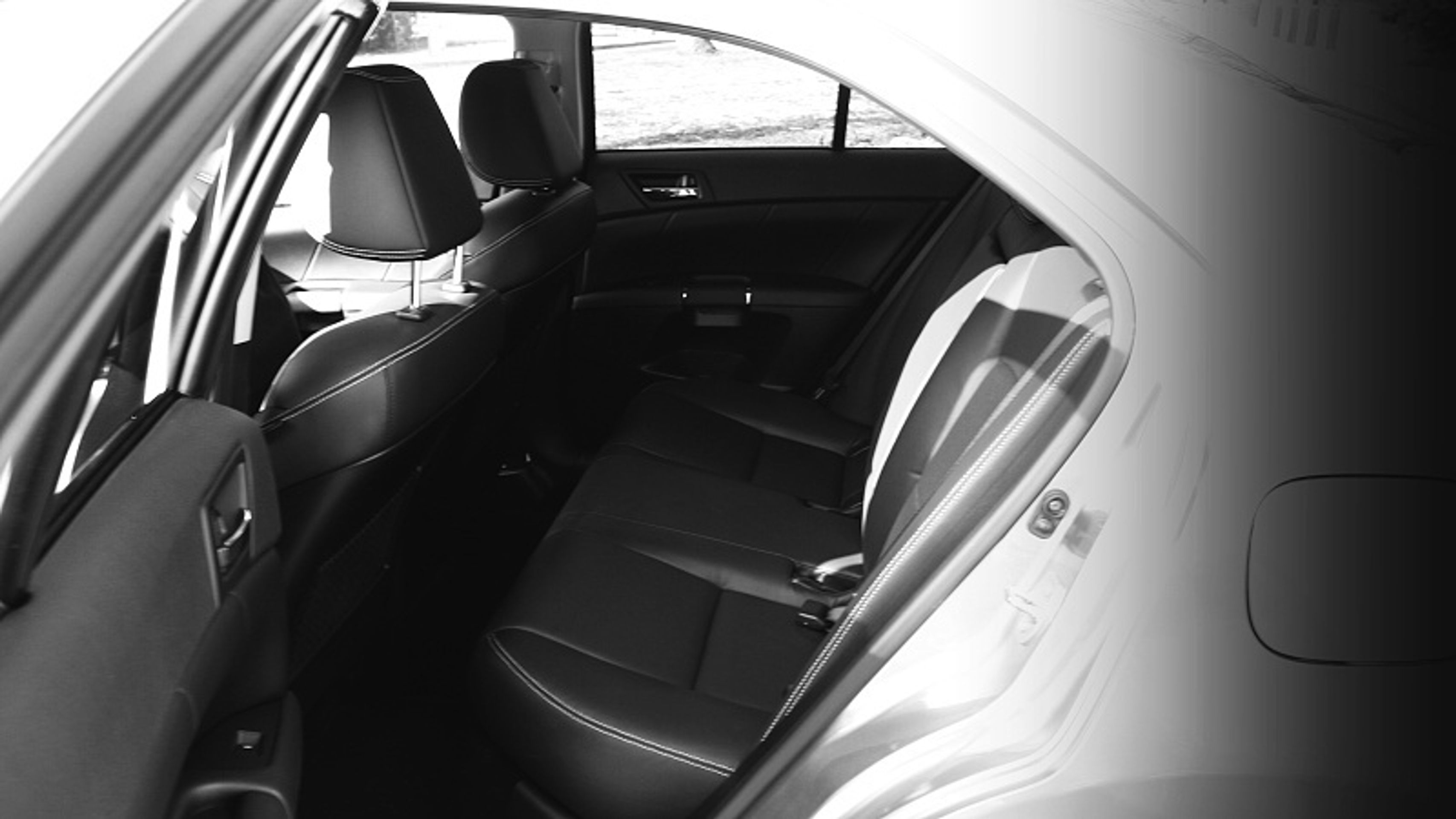Suzuki Kizashi - 2 - GALERIE Suzuki Kizashi (5/6)