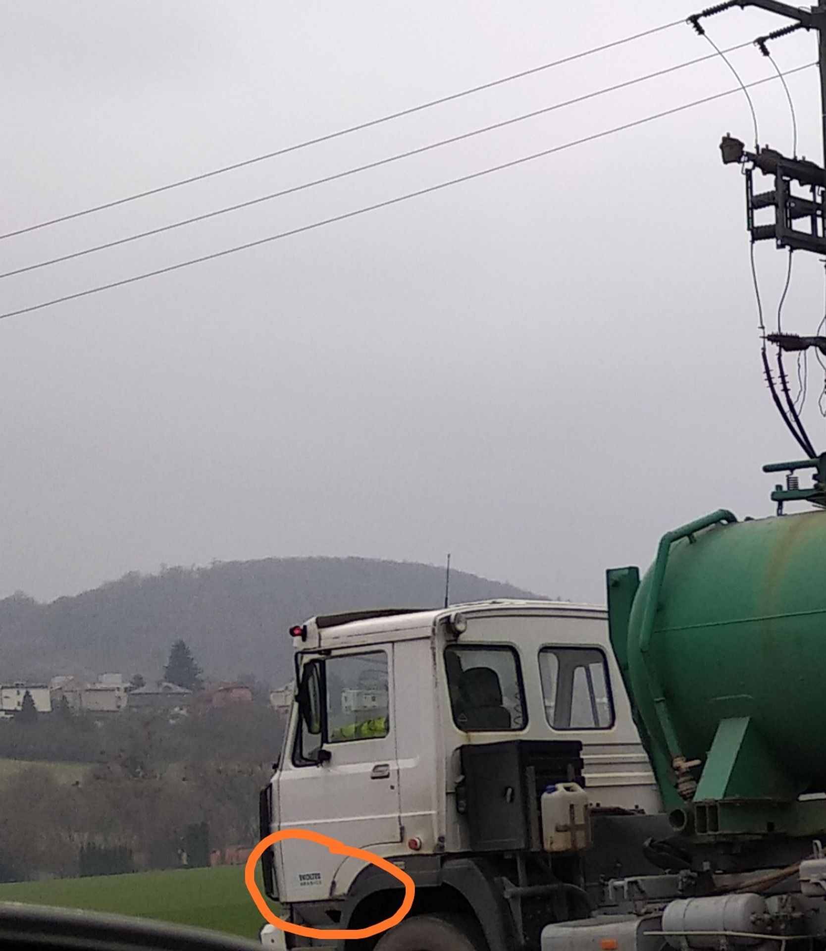 Znečištěnou voda ze skládky u Hranic vypouštěli, kde je to zakázané - Znečištěnou voda ze skládky u Hranic vypouštěli, kde je to zakázané (3/7)