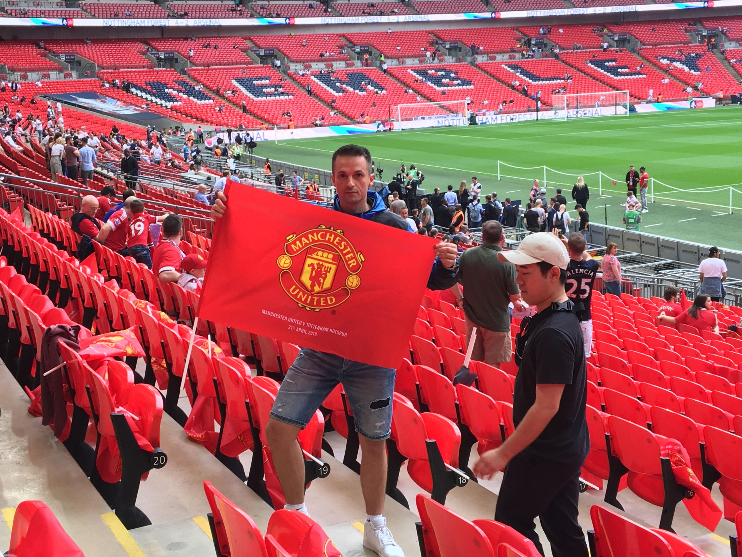 Výherci soutěže o zájezd na FA Cup - GALERIE: Výherci soutěže o zájezd na semifinále FA Cupu (3/8)