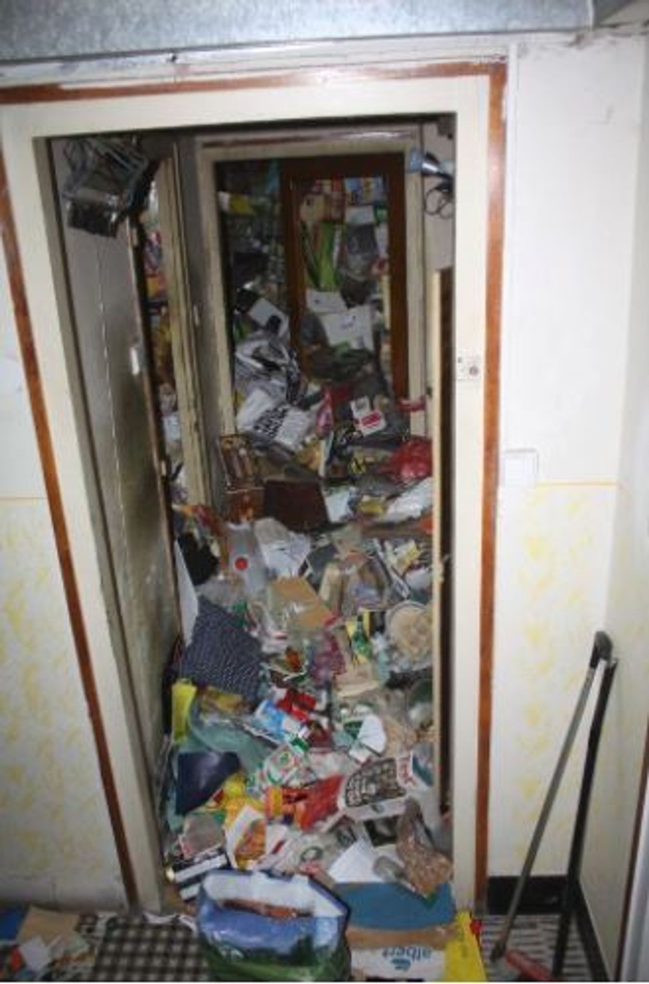 Byt plný odpadků v Brně - 2 - GALERIE: Byt plný odpadků v Brně (2/3)