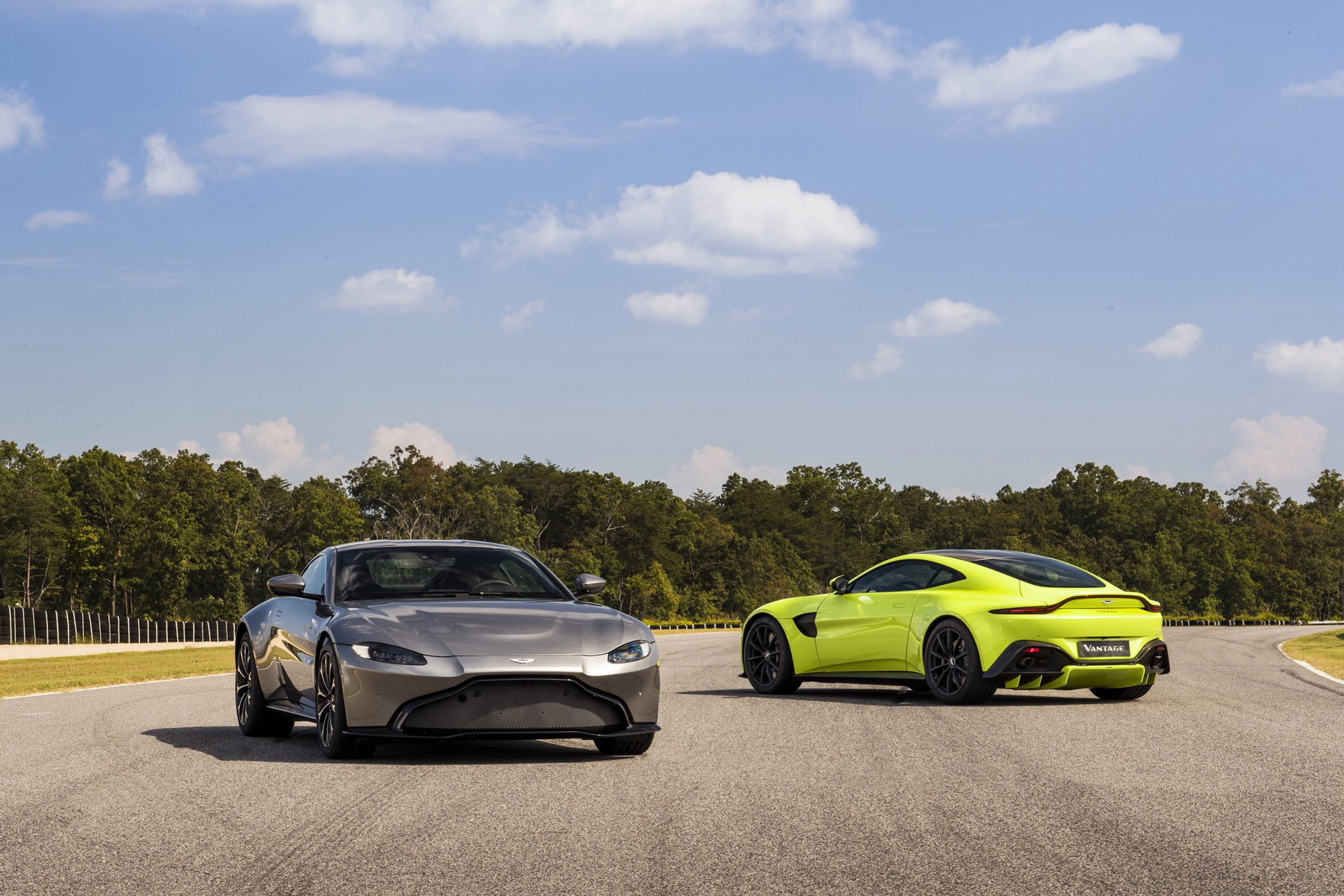 Aston Martin - 70 - FOTOGALERIE: Aston Martin V8 Vantage (3/36)