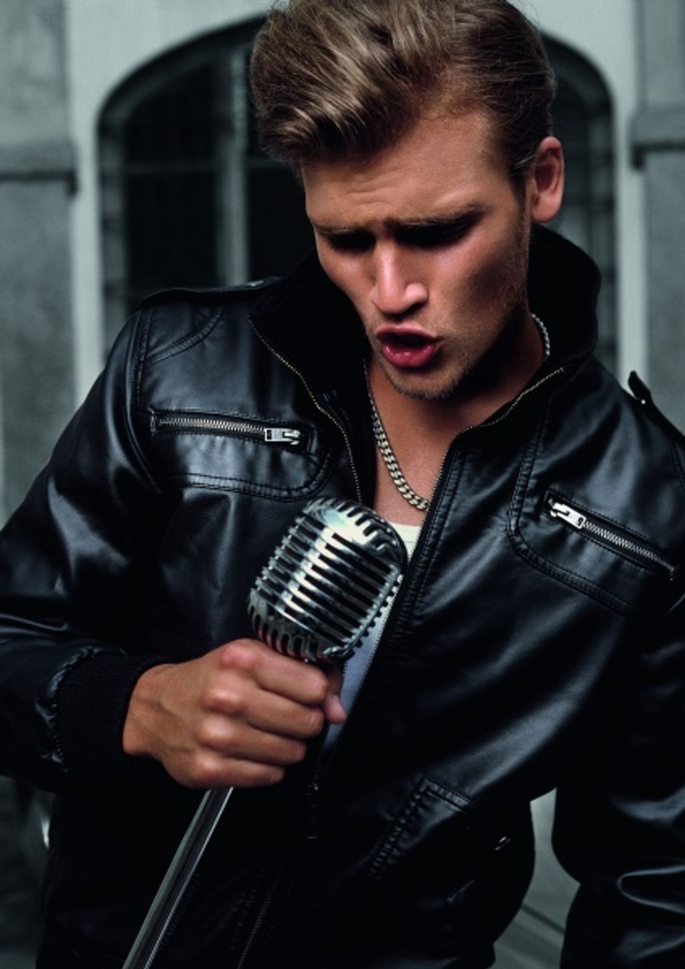 Dean - Galerie Dean (1/9)