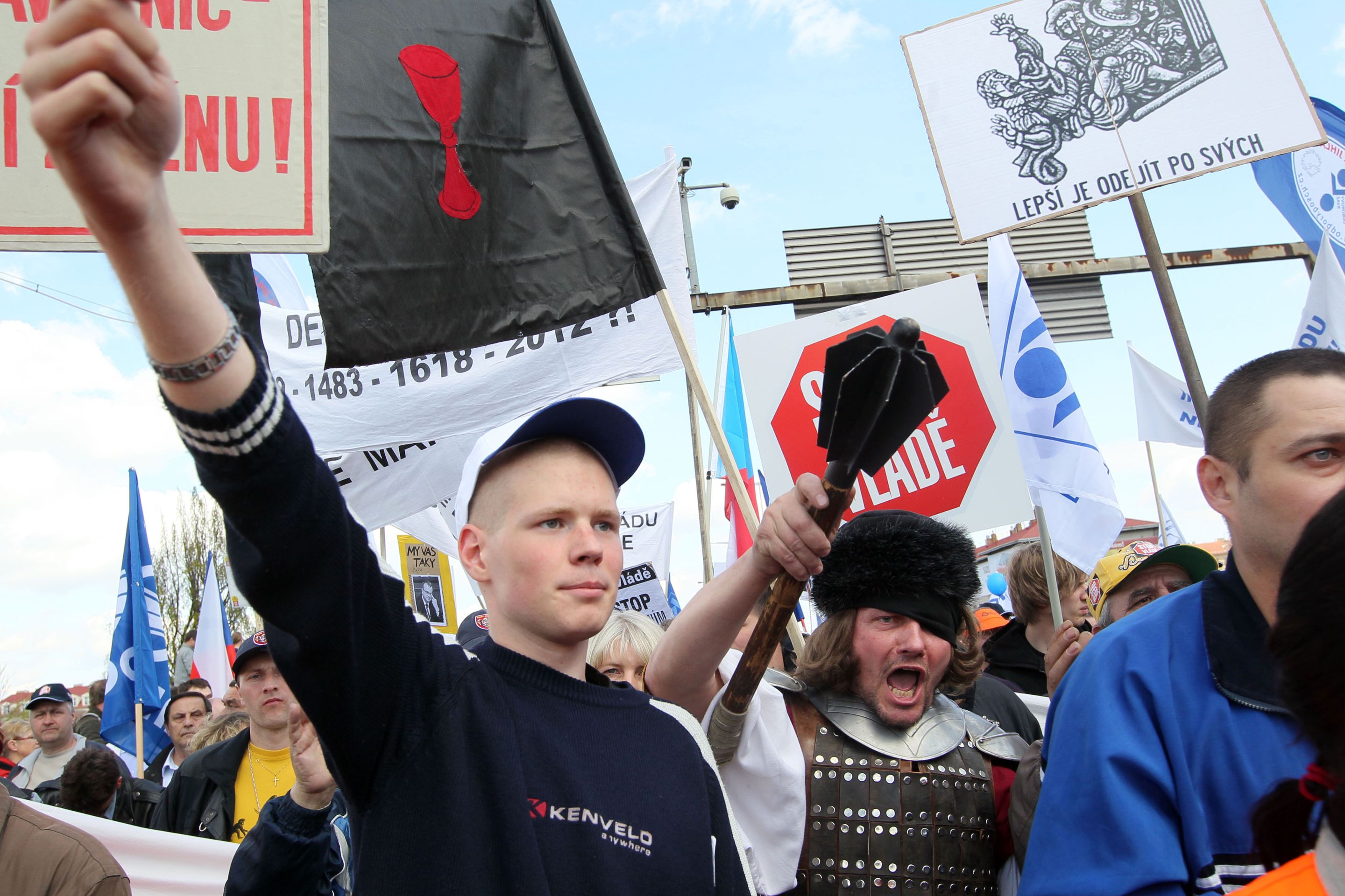 Demonstrace proti vládním reformám v Praze - 4 - Demonstrace proti vládním reformám v Praze (13/23)