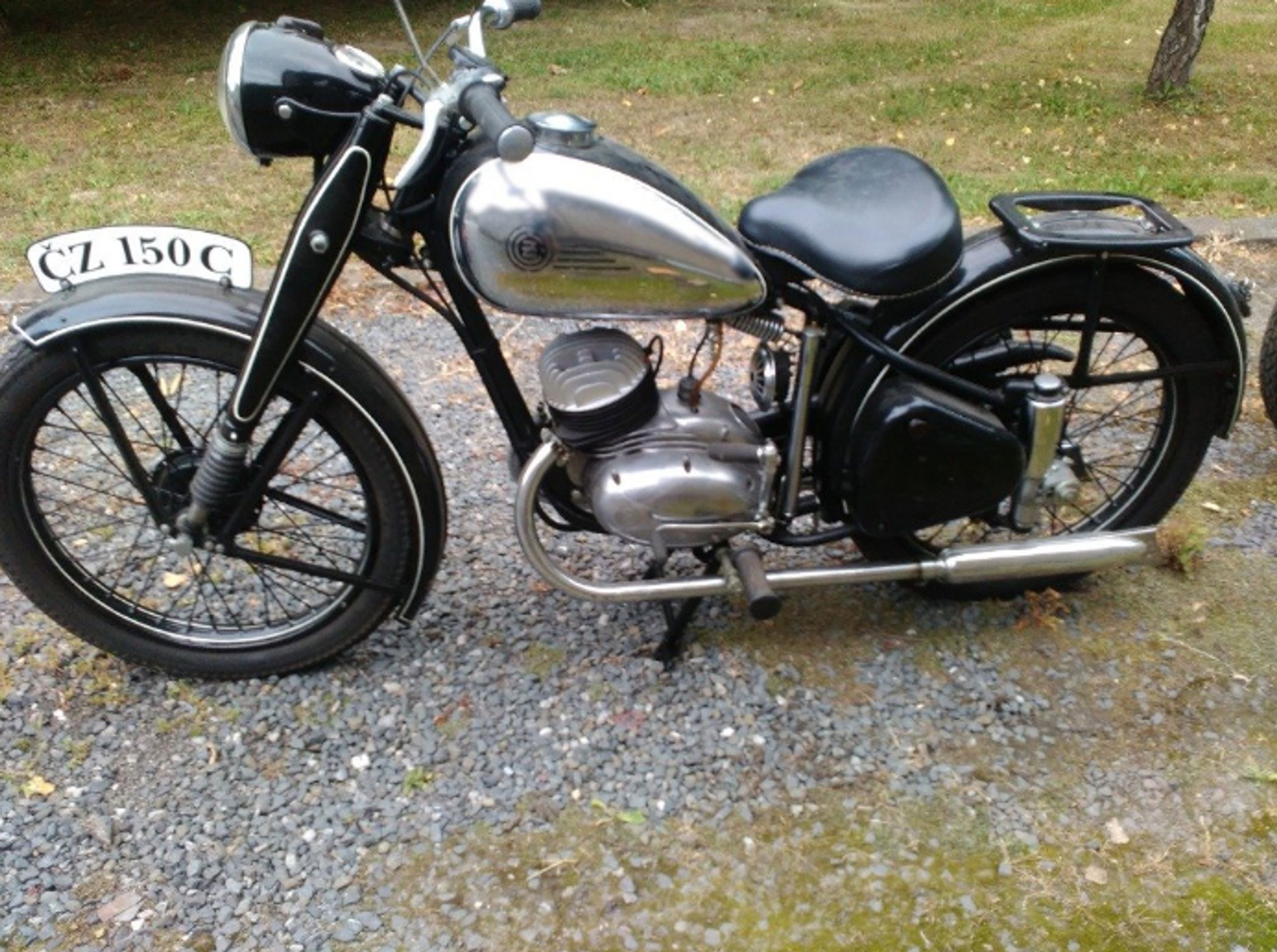 Pátrání po dvou motocyklech, vyrobených v letech 1946 a 1951 - 4 - GALERIE: Pátrání po dvou motocyklech, vyrobených v letech 1946 a 1951 (4/4)