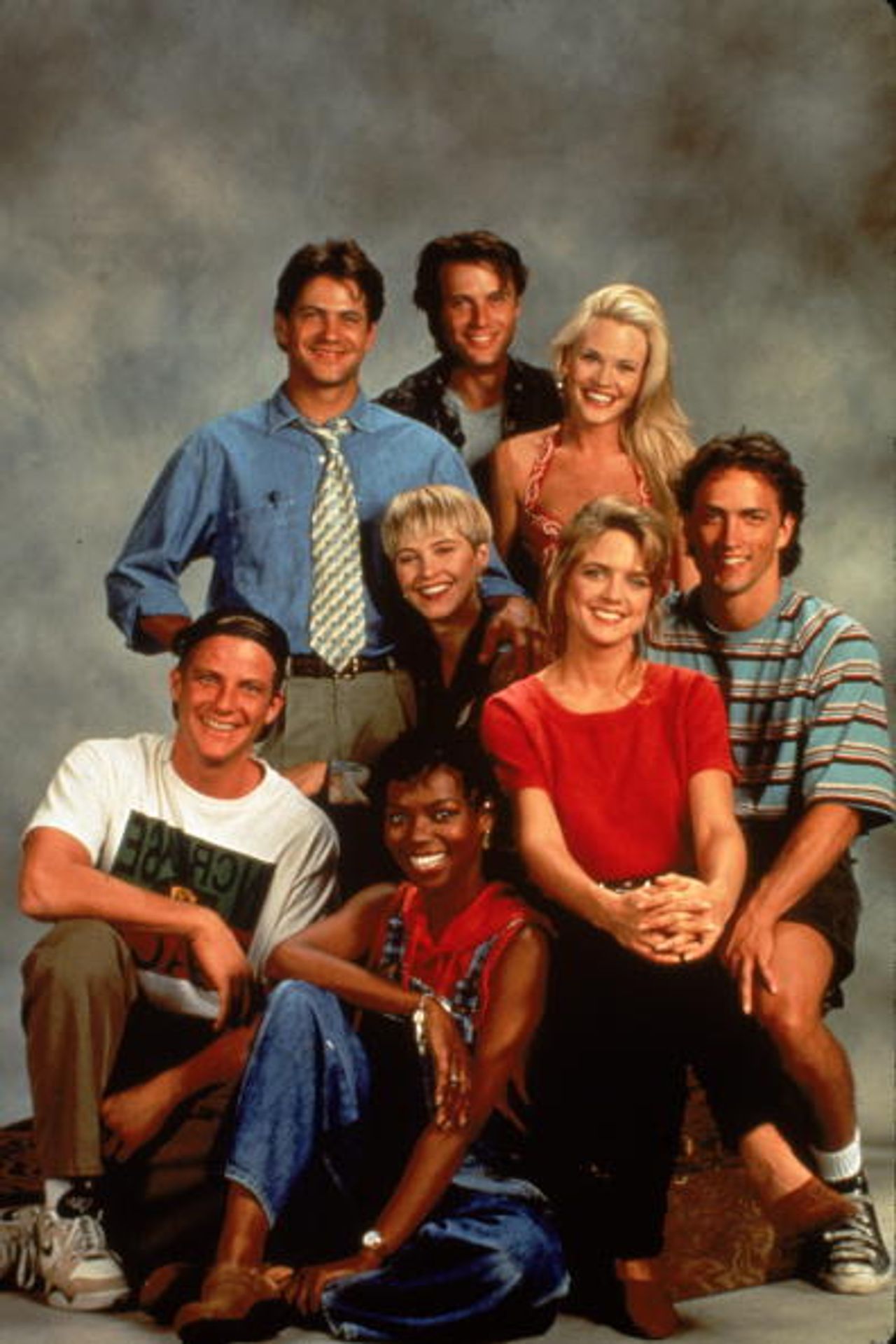 Amy Locane - 4 - Amy alias Sandy z Melrose Place (3/6)