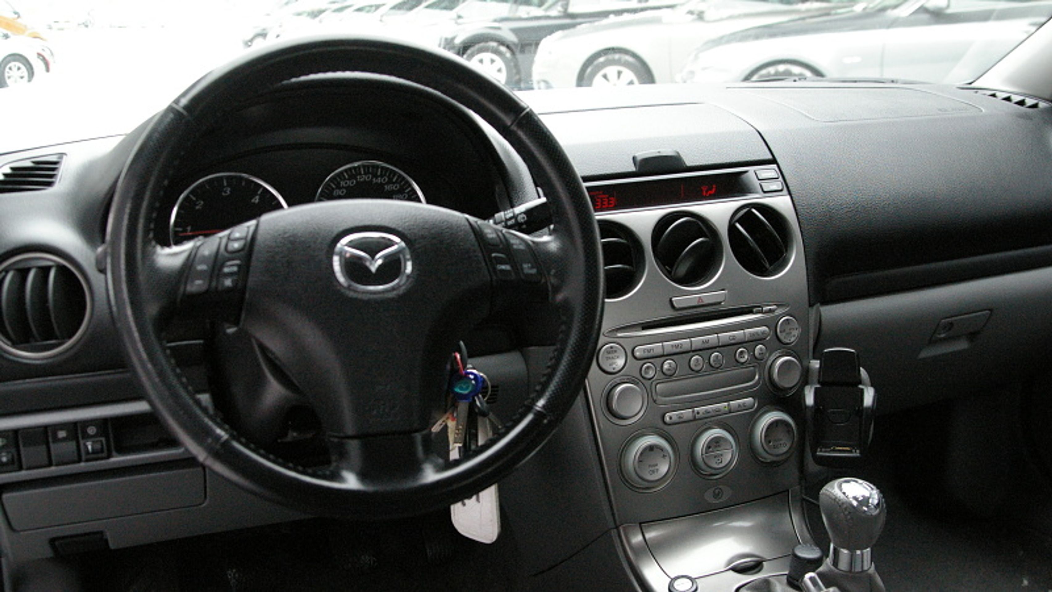 Ojetá Mazda 6 - 2 - GALERIE Ojetá Mazda 6 (4/5)