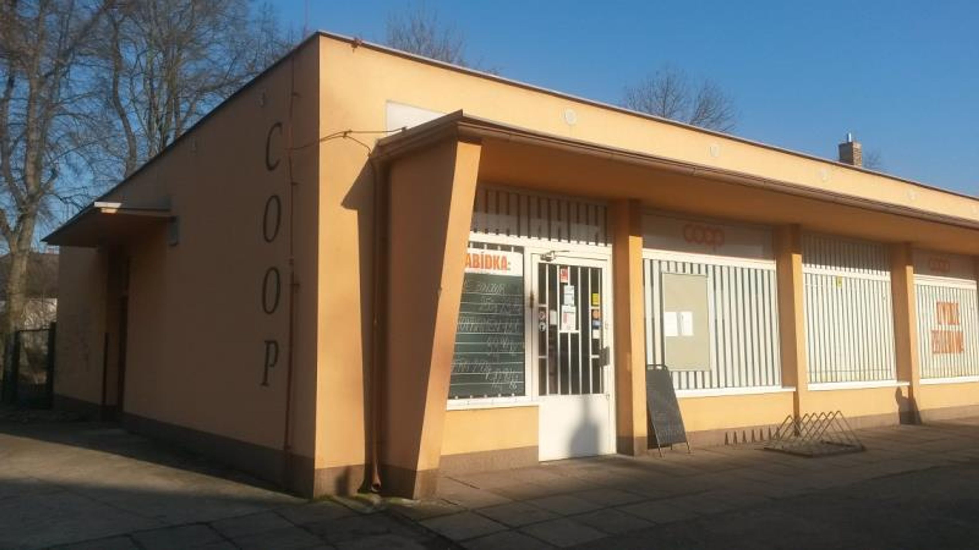 Uzavřené provozovny - Družstvo JEDNOTA KLADNO, Kamenné Žehrovice - GALERIE: Uzavřené provozovny za únor 2018 (8/49)
