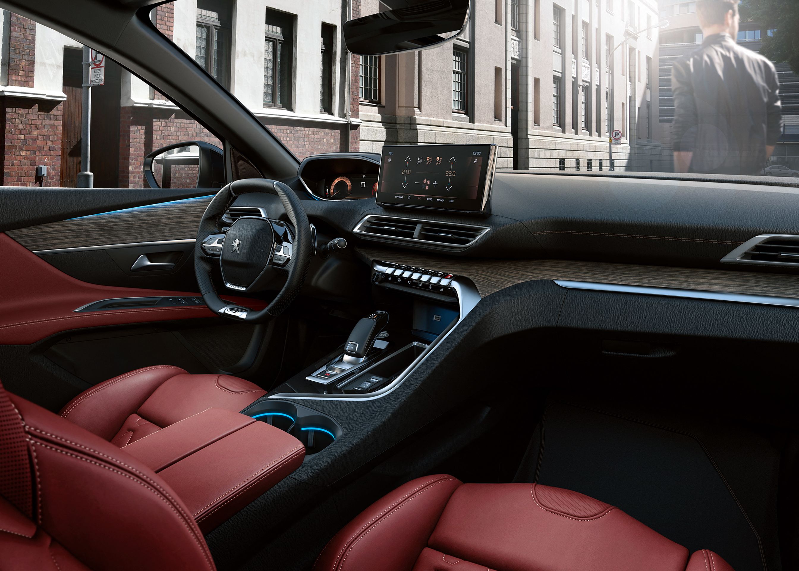 Modernizovaný crossover Peugeot 3008 - 9 - Fotogalerie: Peugeot 3008 vycenil lví zuby (3/8)
